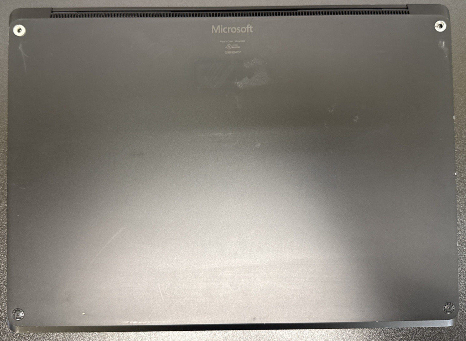 Microsoft Surface Laptop 3 | 13.5″| i5-1035G7 | 8GB RAM | 256GB | Win 11