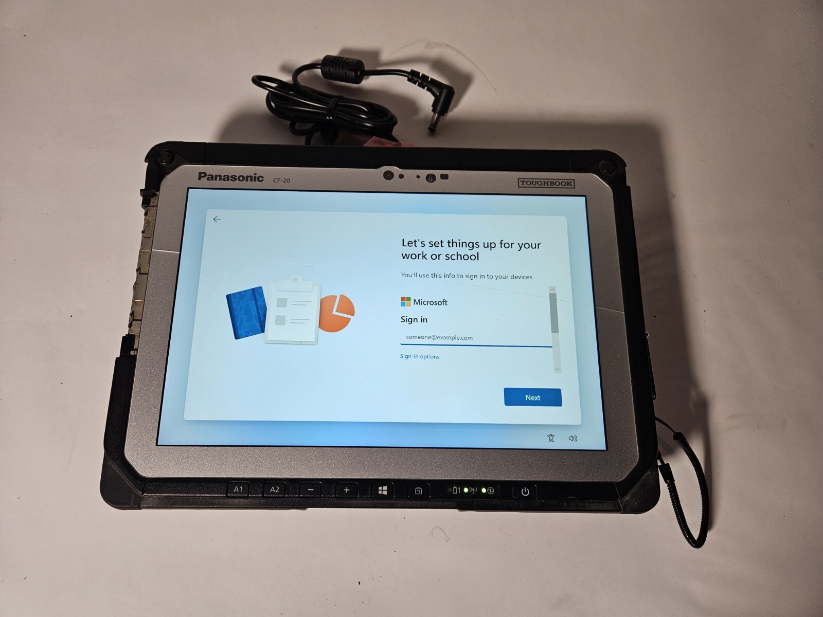 Panasonic ToughBook CF-20 10.1″ i5-6Y57 1.1GHz 8GB 256GB, WWAN 4G LTE ** READ**