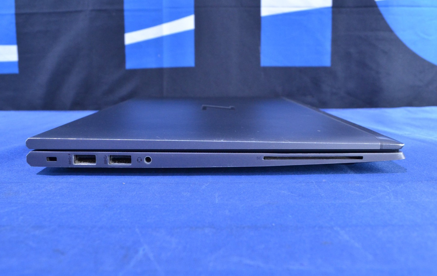 HP ZBook Firefly 14 G8 i7-1185G7/ 16GB/ 512GB/ Win 11 (J071302)