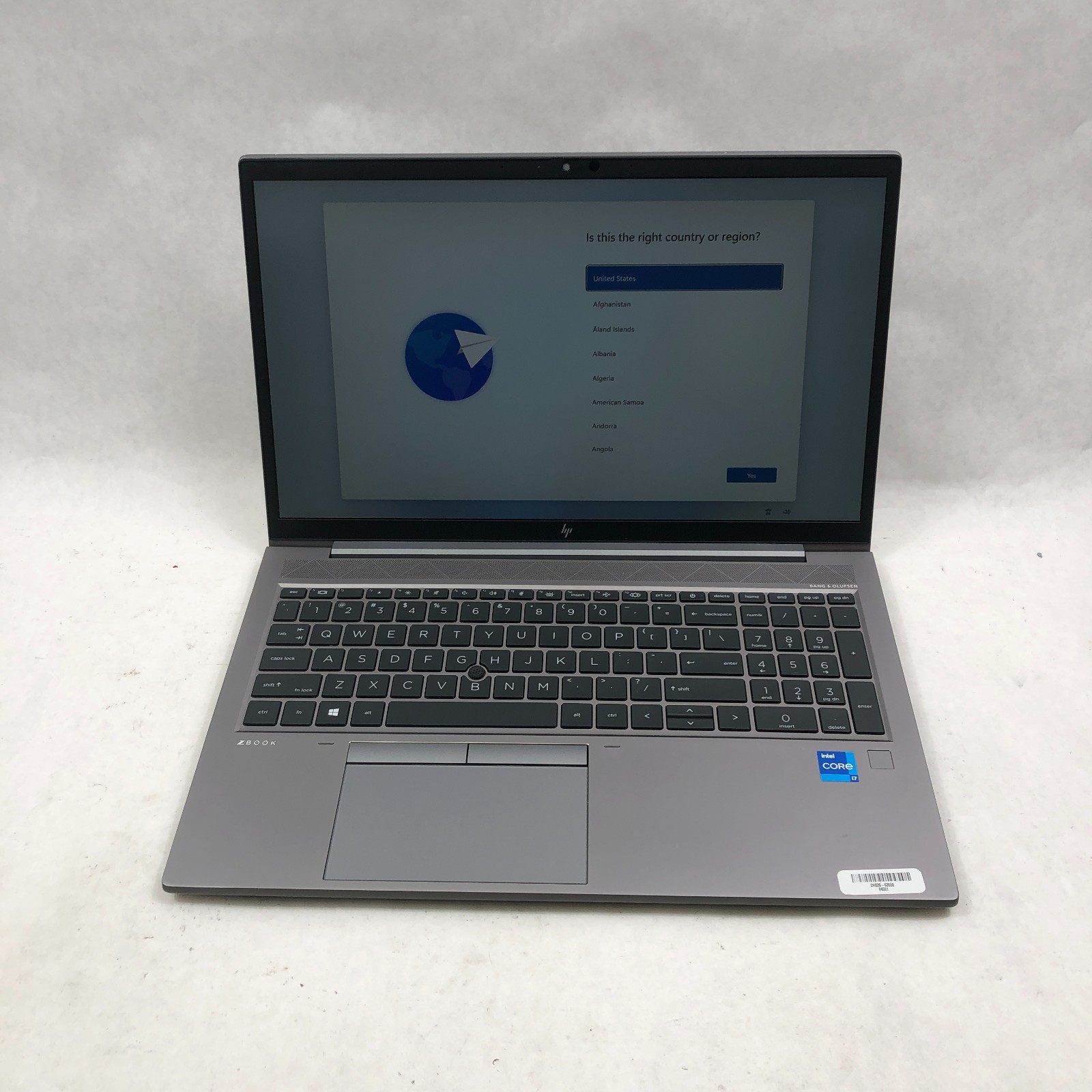 HP ZBook Firefly 15 G8 Mobile Workstation i7-1165G7 8GB RAM 256GB SSD Win 11