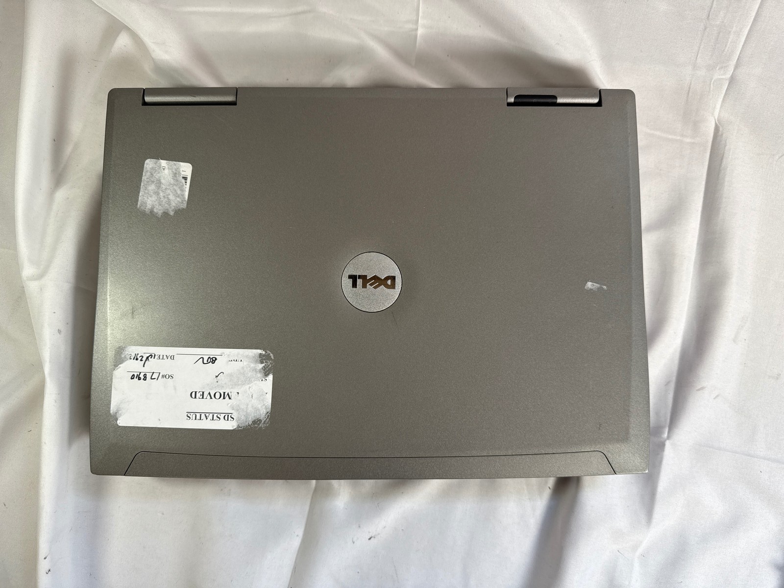 Dell Latitude D810 15.4″ Pentium M 2.00GHz 1GB 120 HDD Win XP 1920×1200