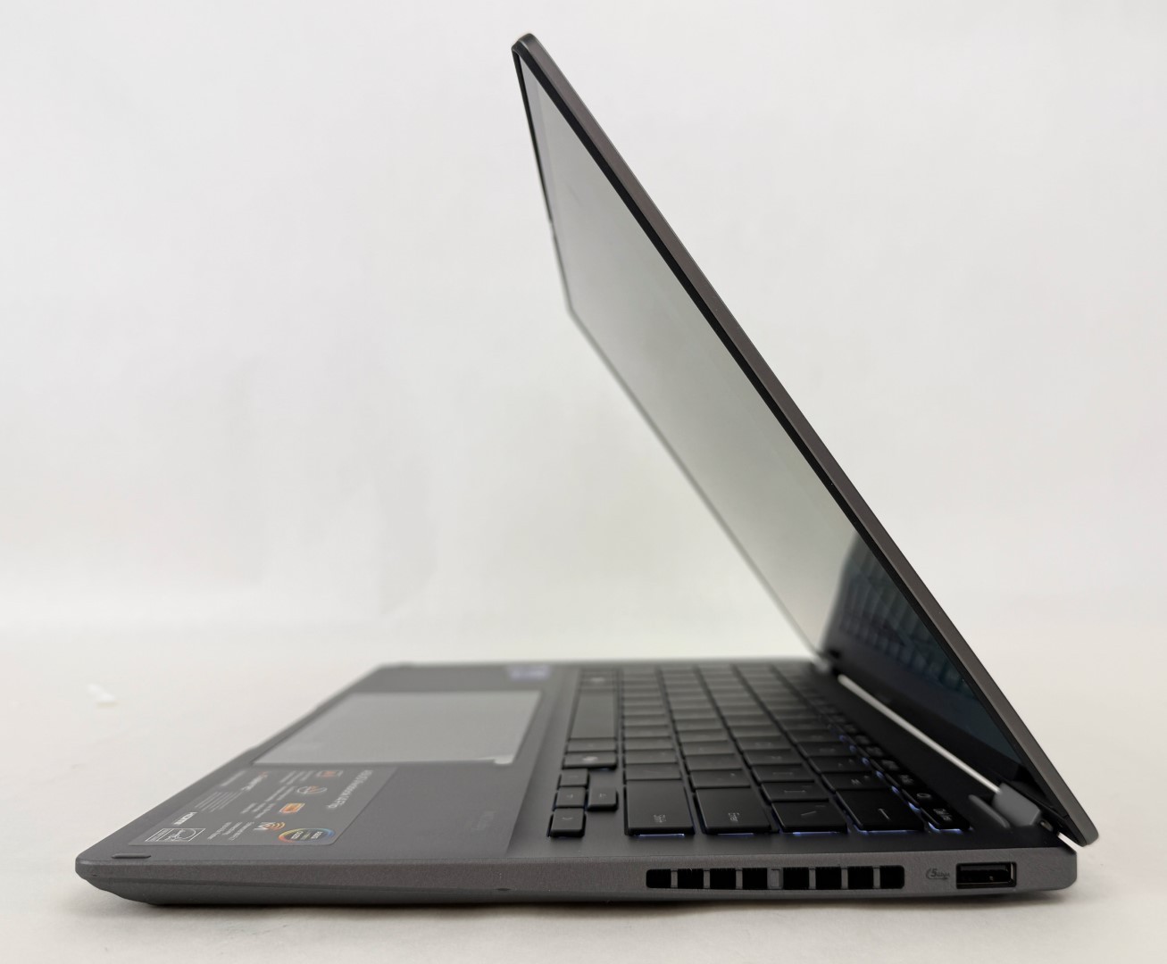 Asus VivoBook Flip TP3407SA-DS74T 14″ OLED Touch Ultra 7 256V 16GB 1TB W11H 2in1