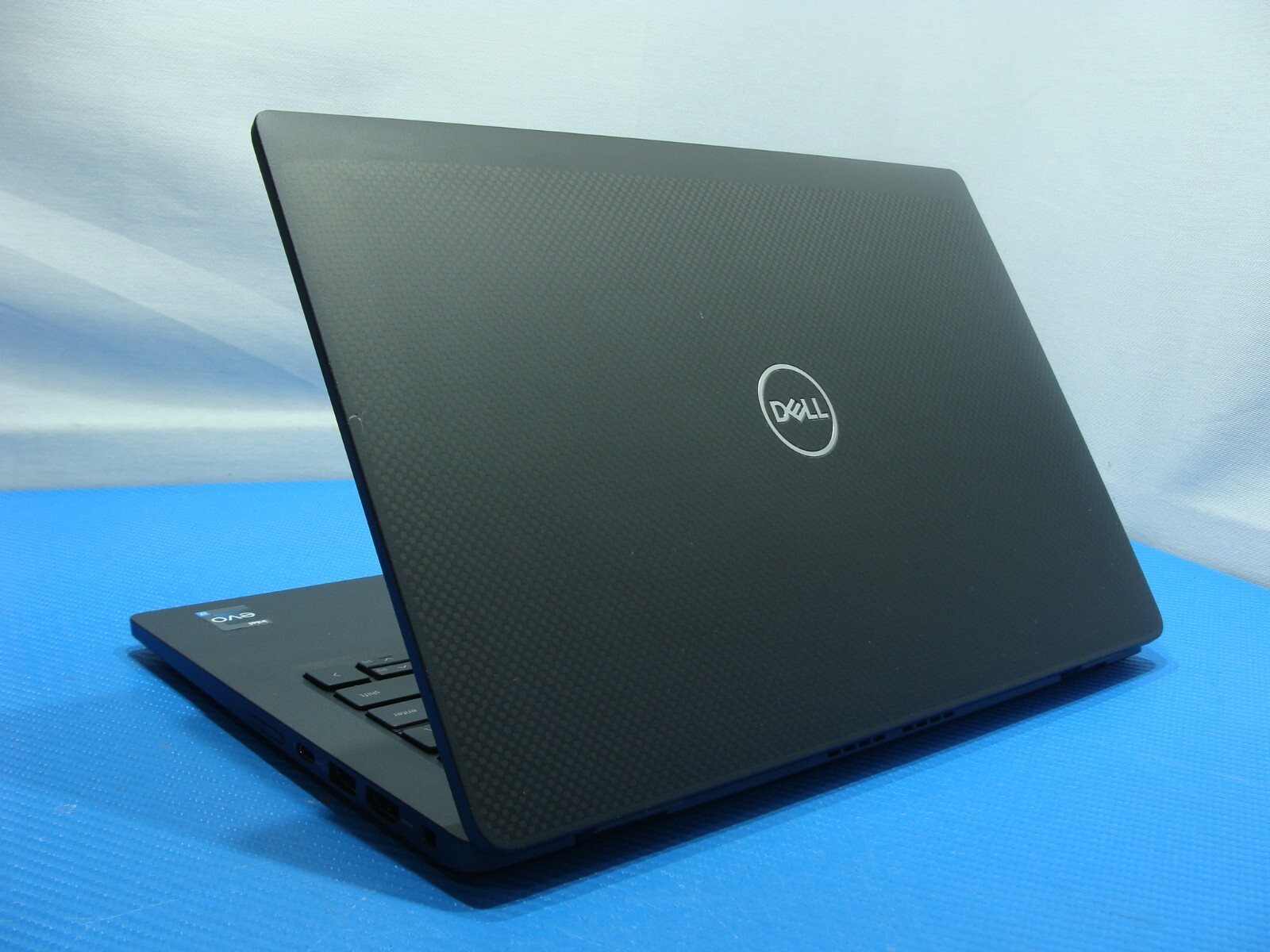 Dell Latitude 7330 Laptop 13.3″ FHD i7-1255U max4.7GHz 16GB 512GB WRTY 12/2026