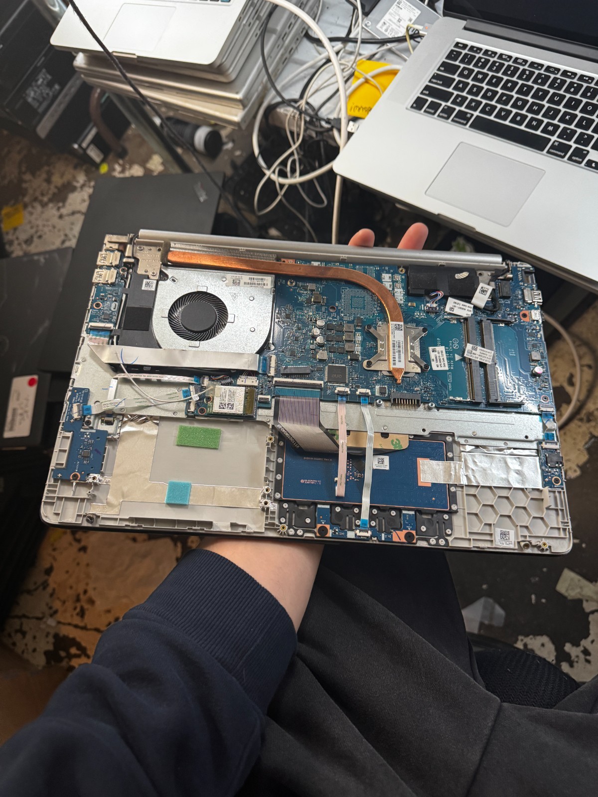 HP 15t-dw300 Core I7 Laptop for Parts/Repair #5736