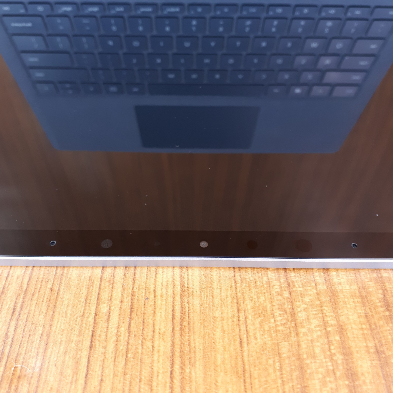 Microsoft Surface Laptop 4 1950 i5-1145G7 2.60GHz 16GB RAM 512GB NVMe W11P H3955