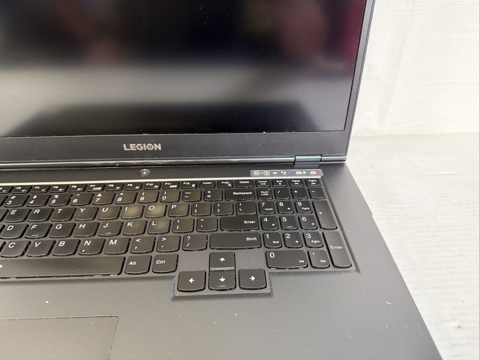 Lenovo Legion 5 17IMH05H 17″ i7-10750H 16GB RAM 256GB & 1TB GTX 1660 Ti – READ