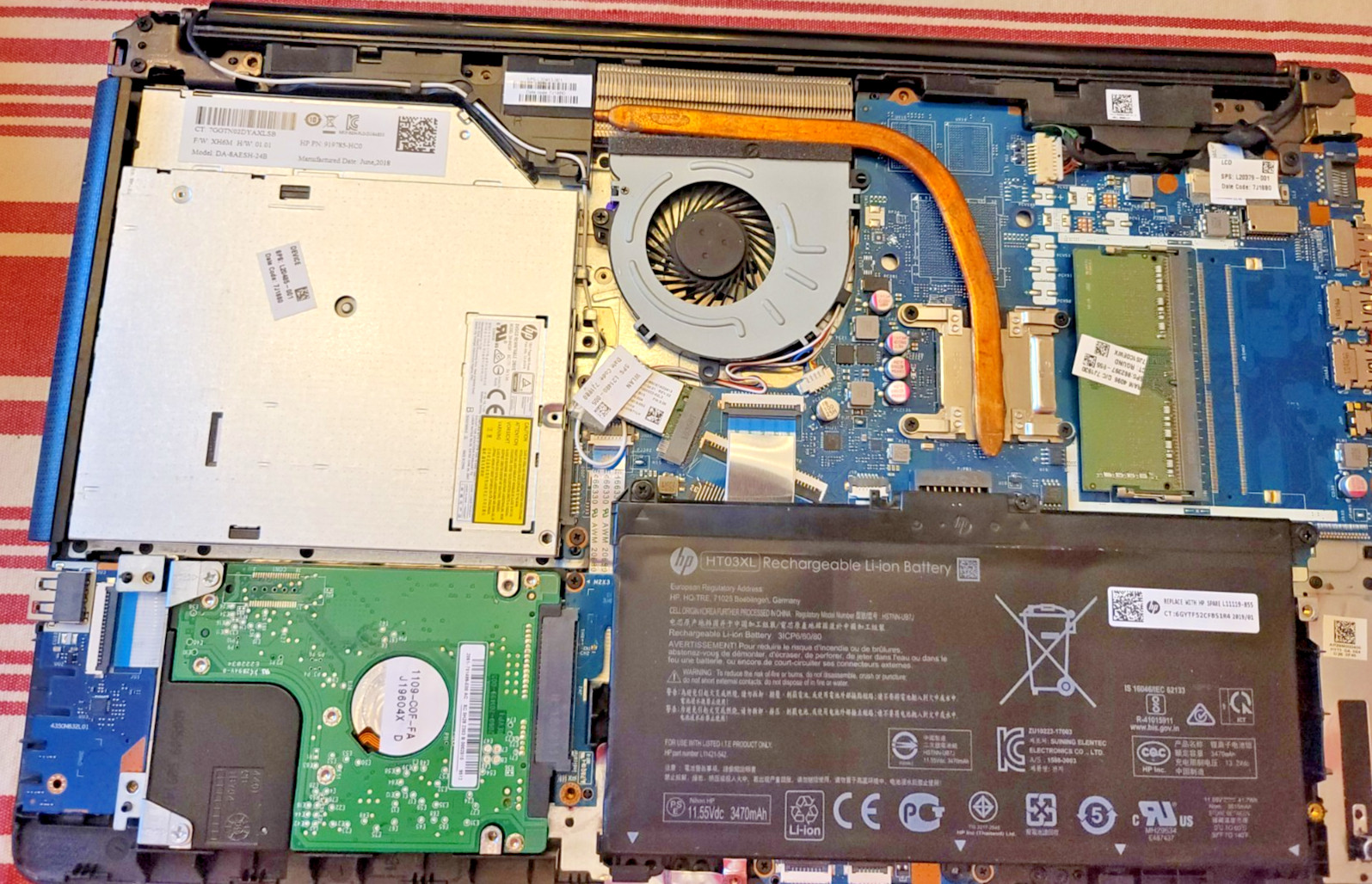 HP 15-db0xxx 14″ AMD A6-9225 Radeon R4 2.6GHz, 4GB RAM, Windows11 Pro, 160GB HDD