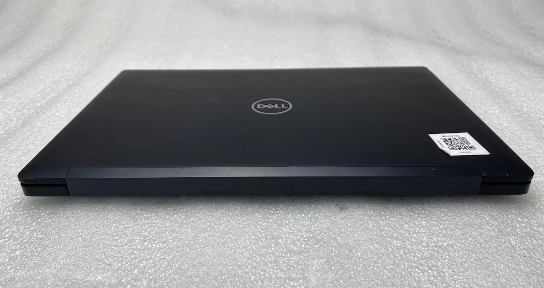 Dell Latitude 7490 14″ Core i7-8650U 1.9GHz 8GB RAM ,WIN 11 Pro, 250GB HDD.