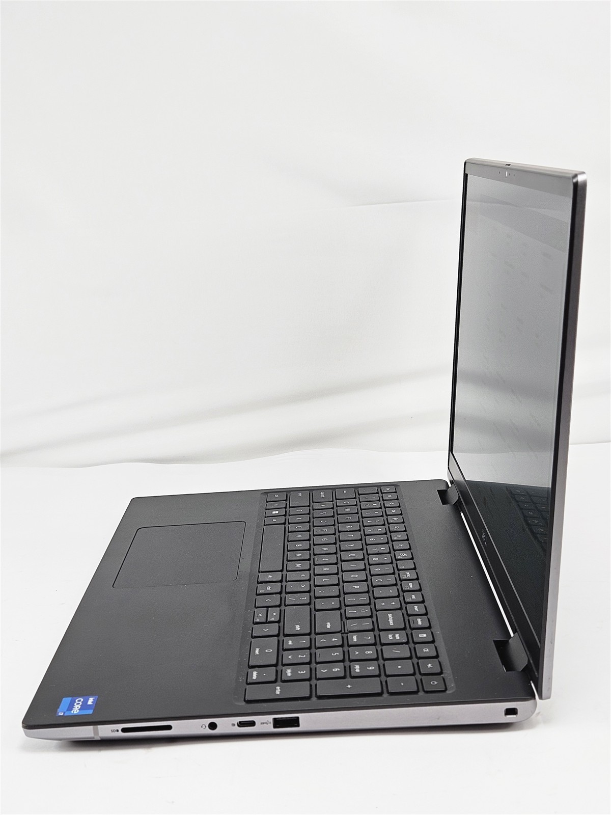 Dell Precision 7670 16″ Core i7-12850HX 2.1GHz 64GB 1TB SSD RTX A1000
