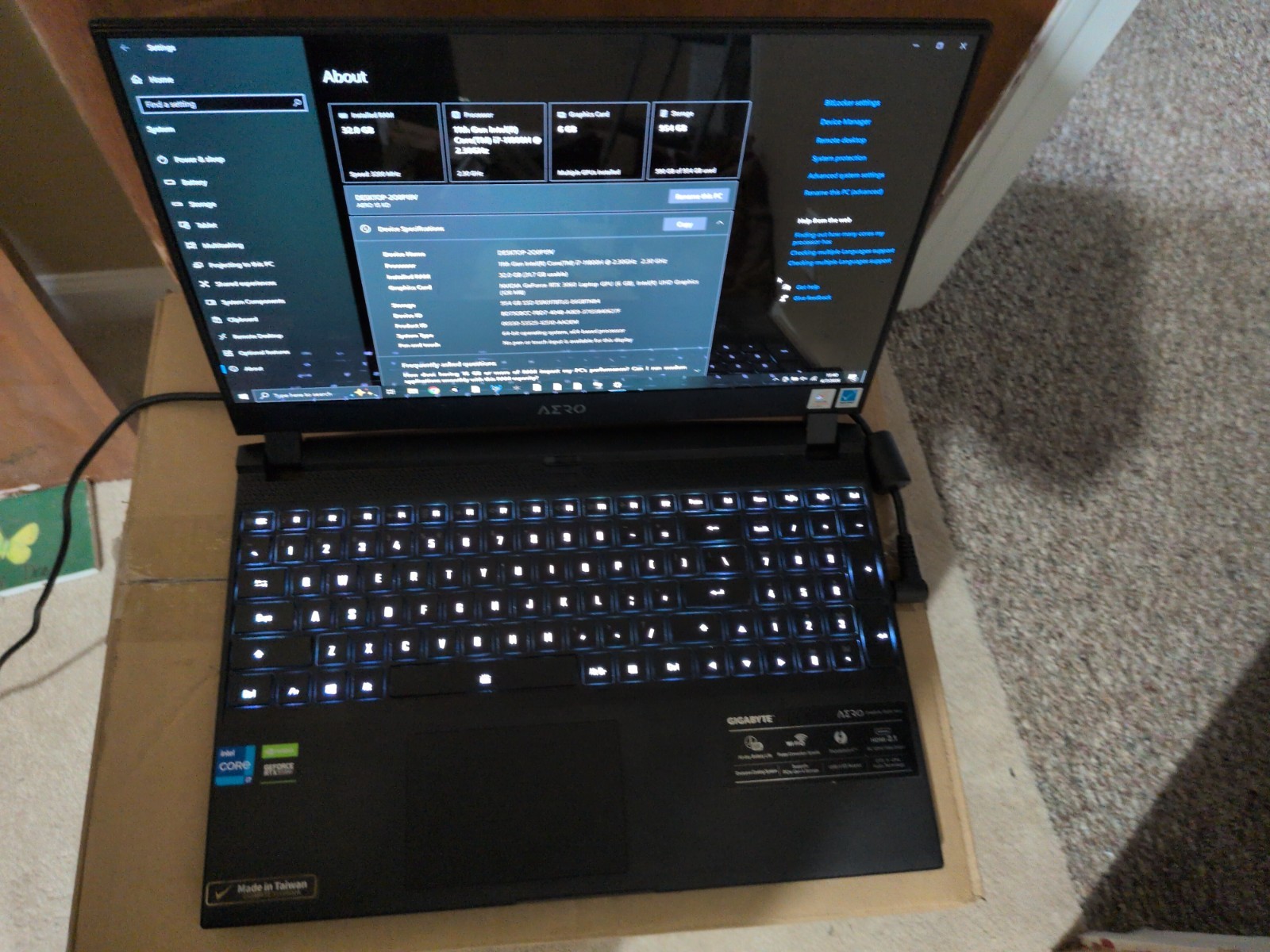 GIGABYTE AERO 15 OLED KD-72US624SP 15.6″ (1TB SSD, Intel Core i7-11800H 32gb RAM