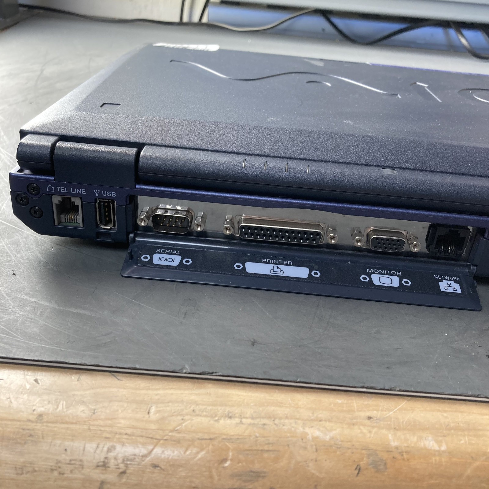 Sony VAIO PCG-FXA36 AMD Athlon Mobile 4 600MHz 256MB RAM 20GB HDD XP W/ AC
