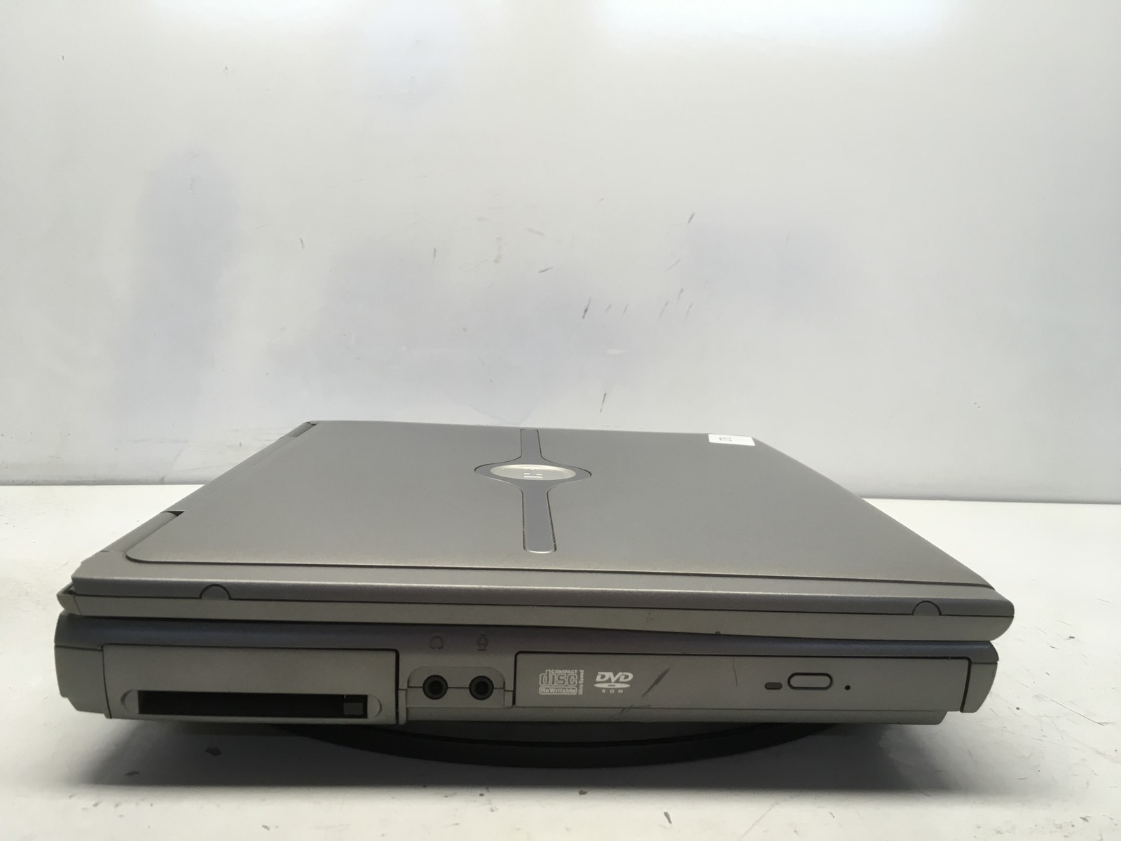 Dell Inspiron 1150 Intel Celeron 2.4GHz 1536 MB NO HDD No Batt