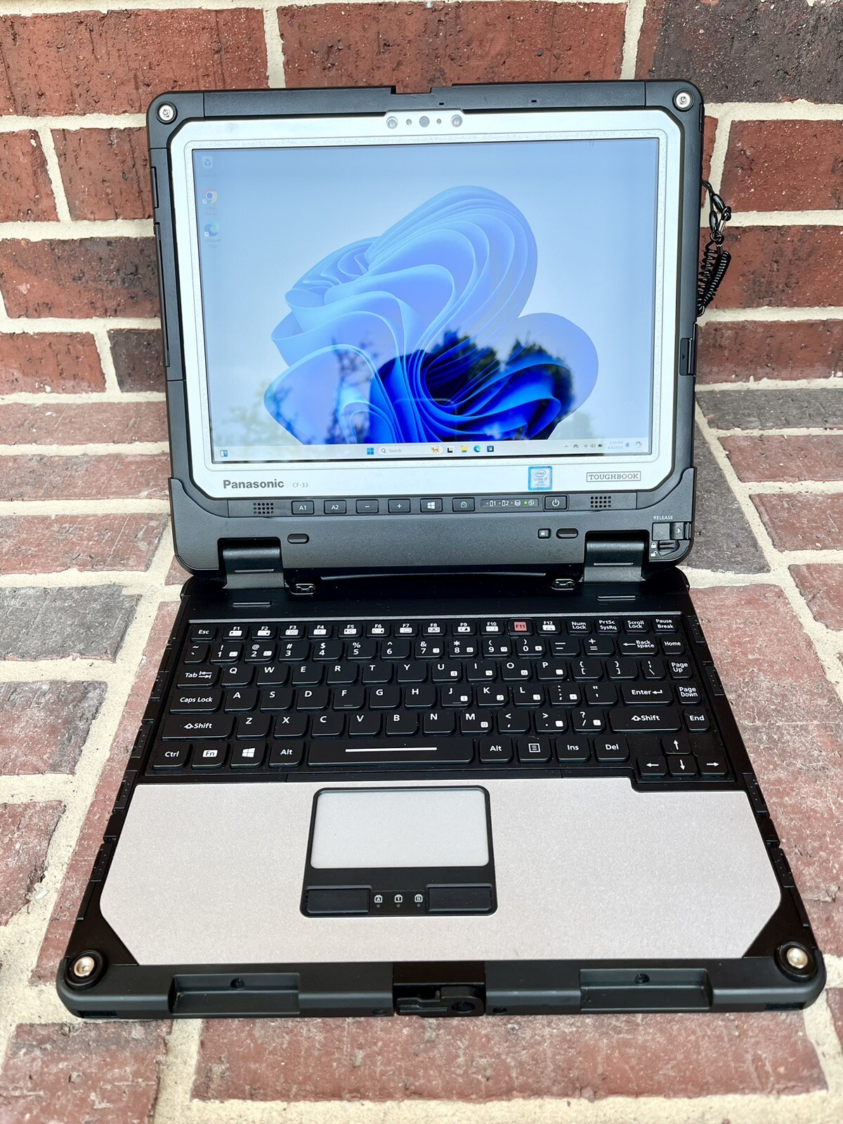 Panasonic Toughbook CF-33 2.80GHz Win 11 Core i7-7600U 16GB RAM 512GB SSD 6480Hr