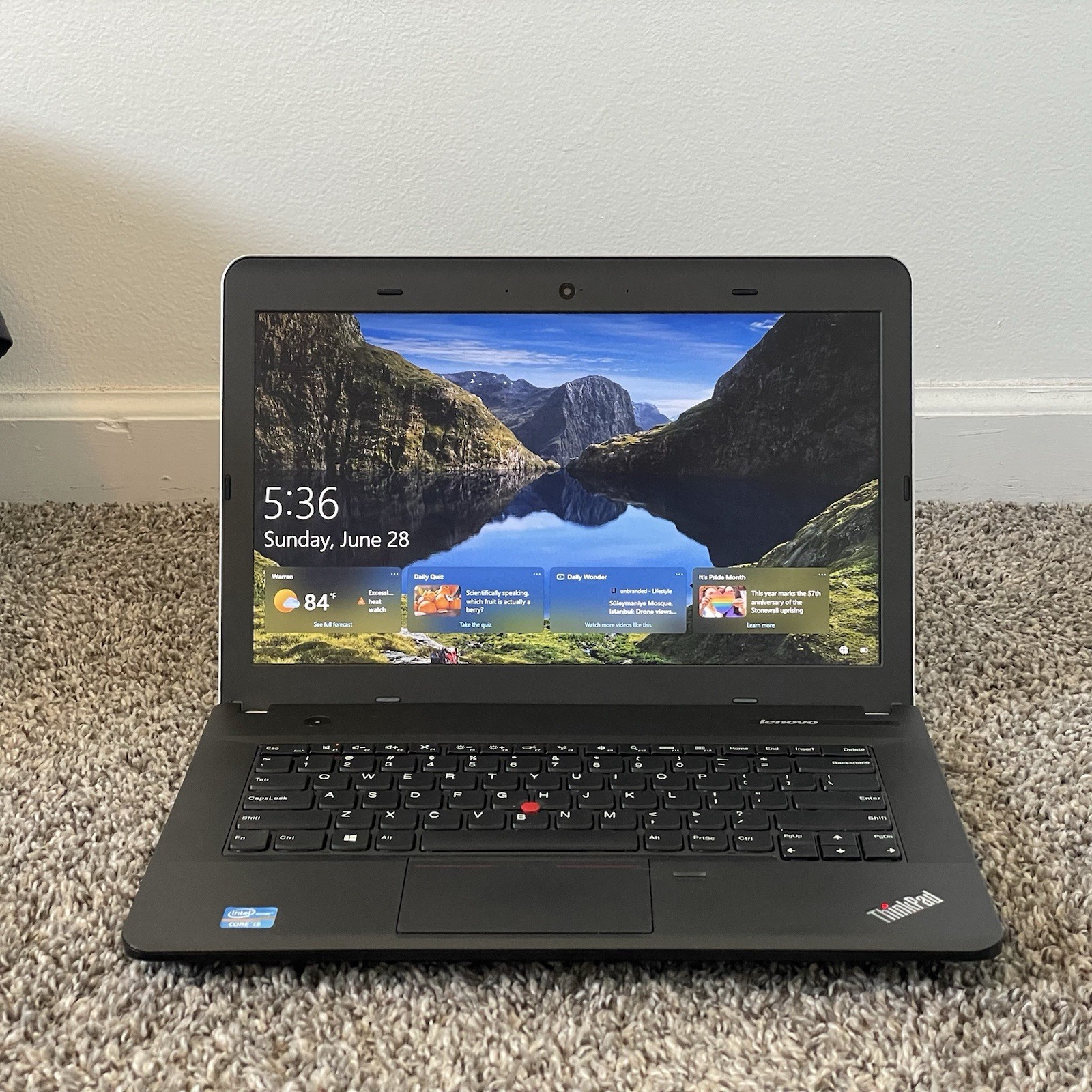 Lenovo ThinkPad Edge E431 Core I5-3230M 2.6 GHz 8GB RAM 256GB SSD Win 10 Pro