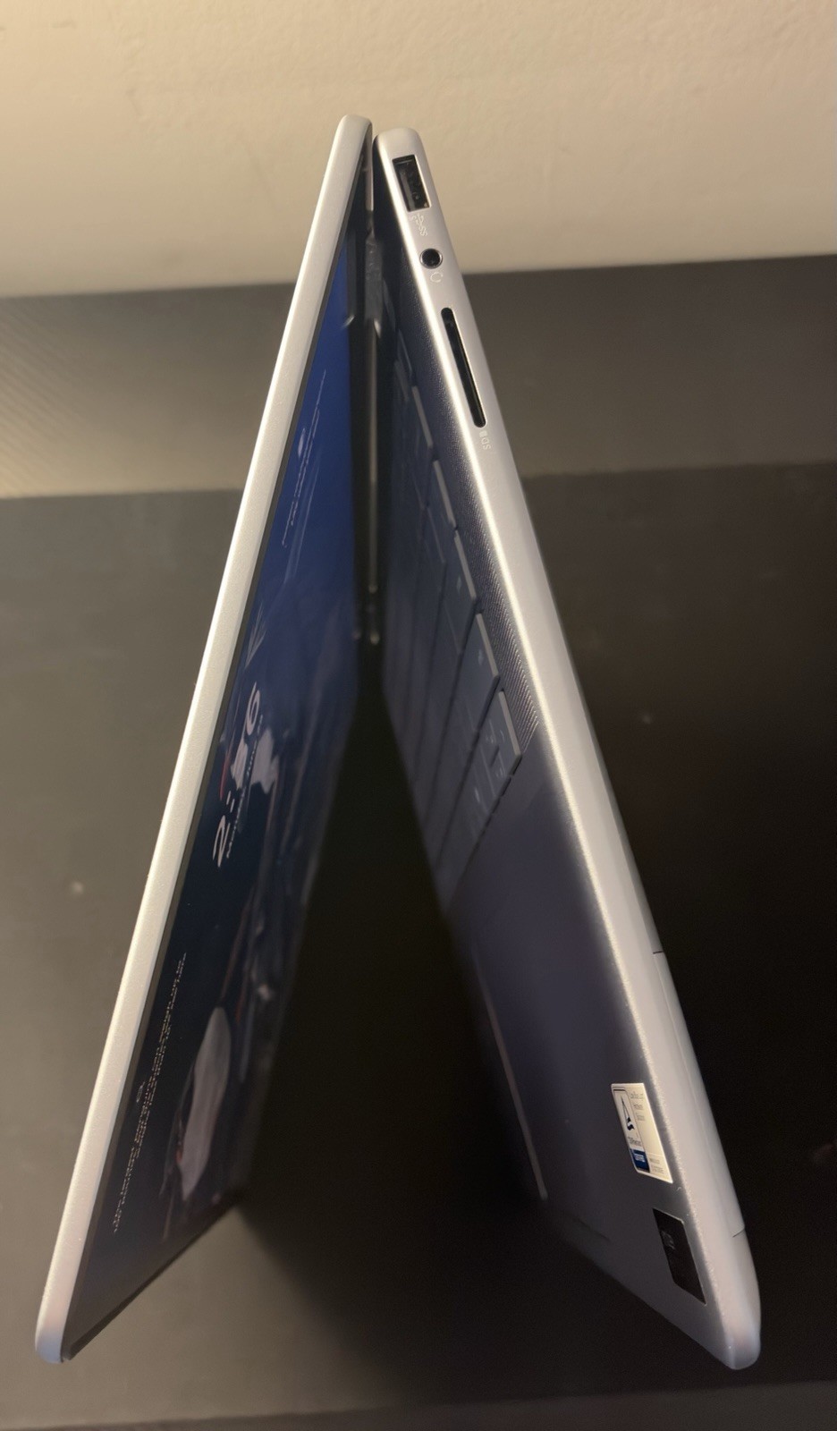 Dell Inspiron 16 7640 2-in-1 16in Core Ultra 7 155H 16GB 1TB SSD Blue