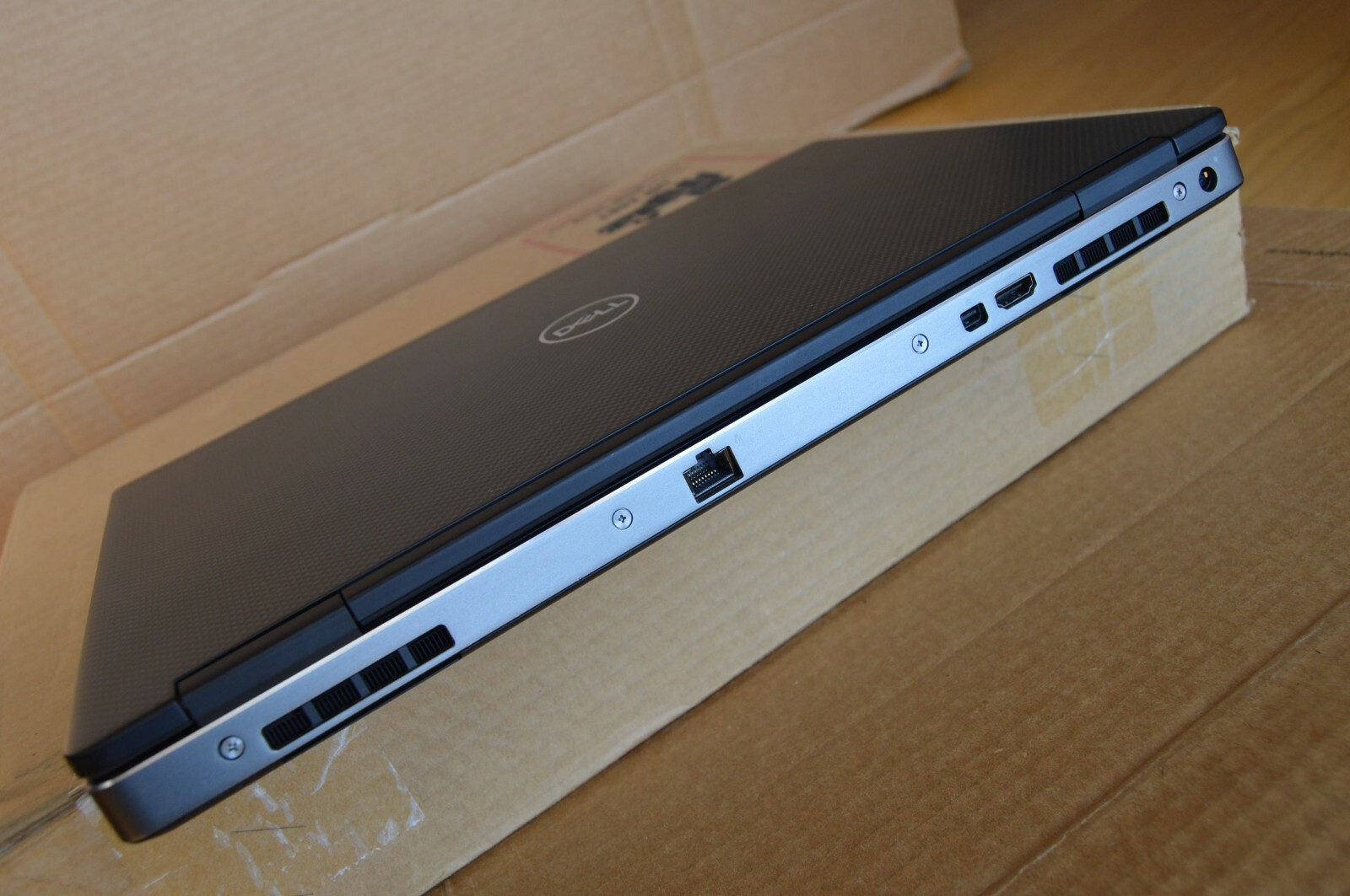 Dell Precision 7540 1080P FHD E-2276M 64GB 2TB SSD RTX 3000 Backlit KB