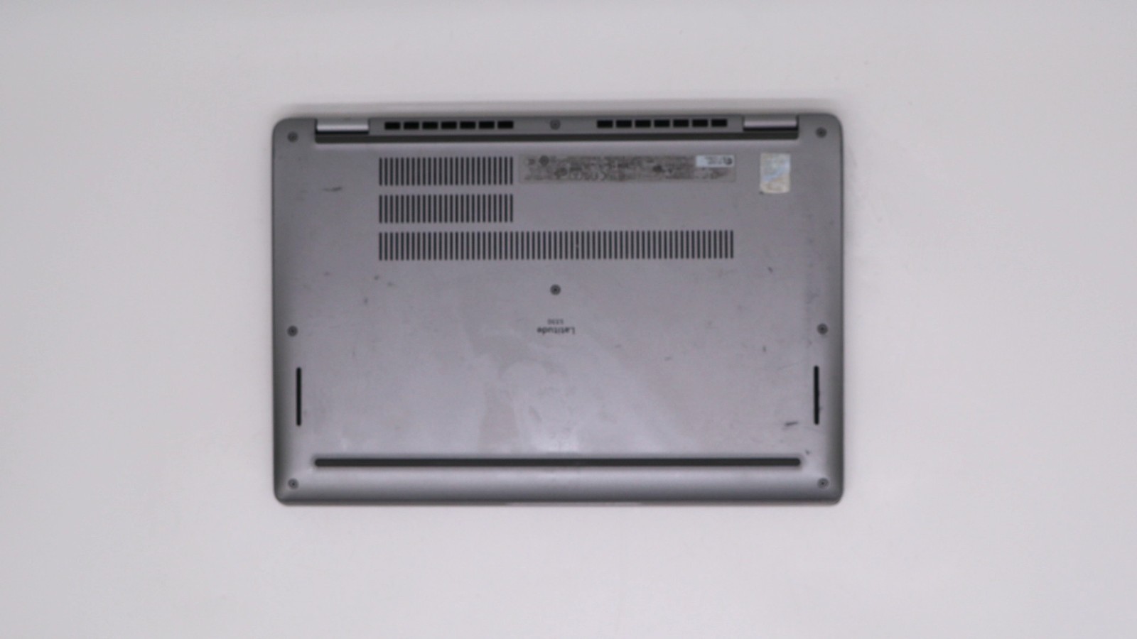 Dell Latitude 5330 13″ i7-1265u 16GB 512GB – Very Good
