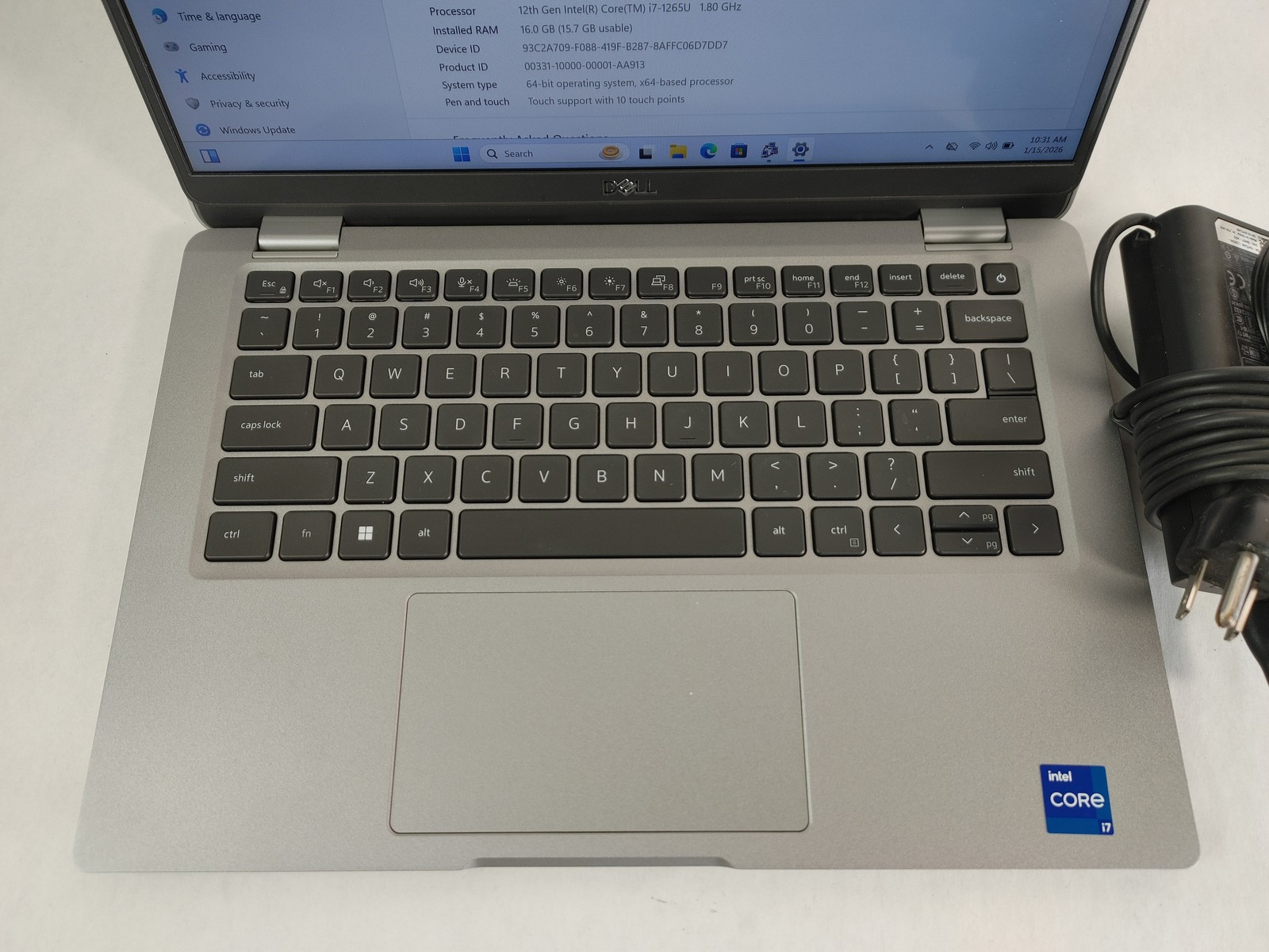 Dell Latitude 5330 Core i7-1265U 1.80 GHz 16 GB DDR4 256 GB NVMe Windows 11 Pro