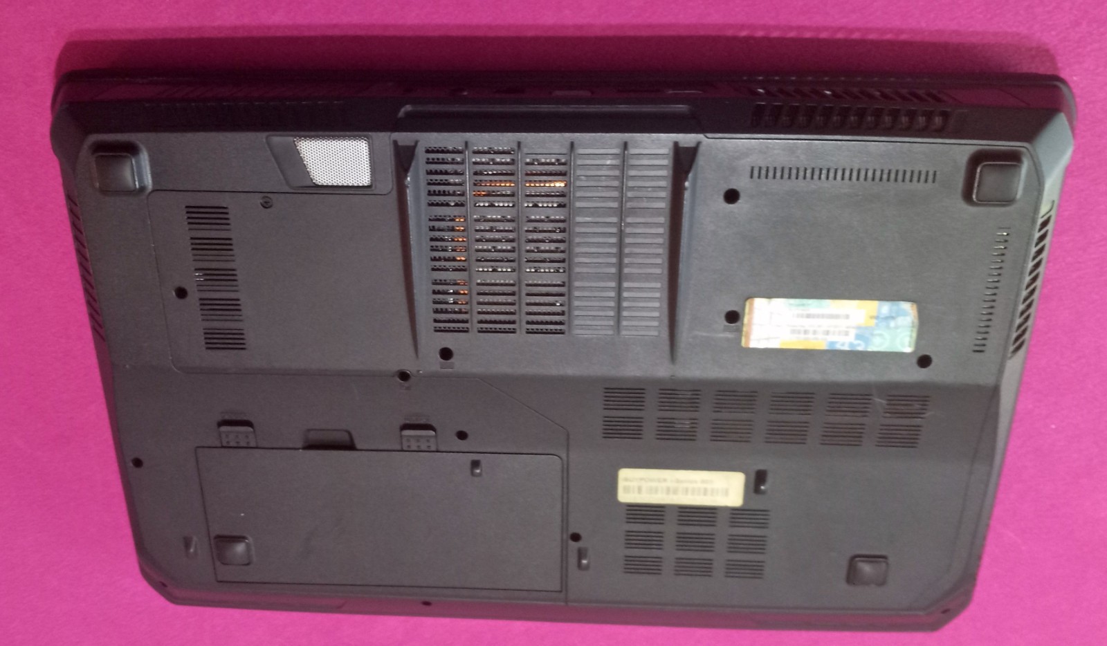 MSI GT70 Ibuypower CZ-17 laptop I7-3740qm 2.7-3.7Ghz 16GB 480GB P3000 AX200