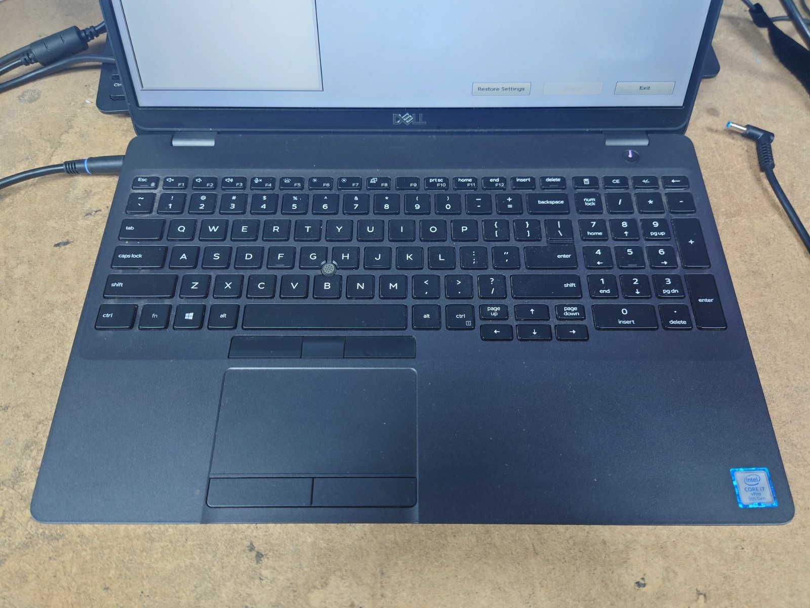 Dell Latitude 5501 15.6″ FHD i7-9850H 16GB RAM 256GB SSD No OS
