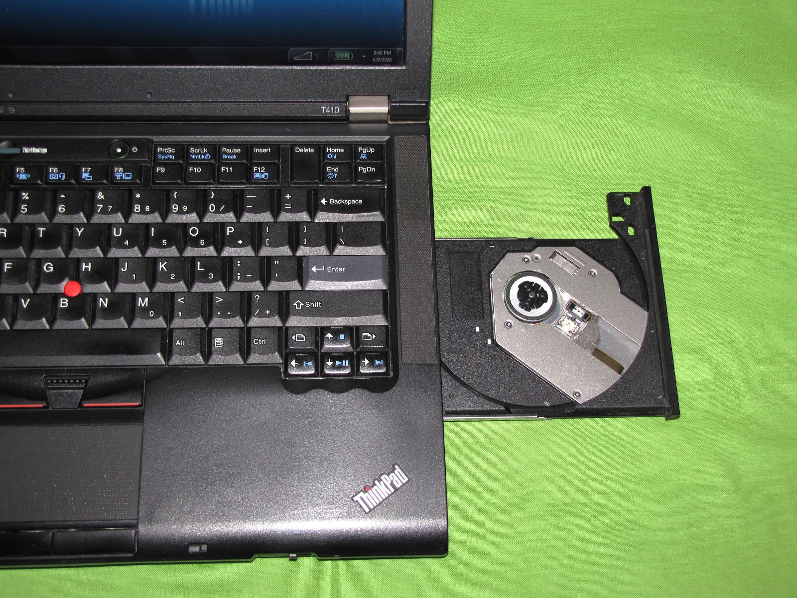 Lenovo ThinkPad T410 14″ Laptop, i5-M560/6GB RAM/250GB HDD/Windows 7 Pro