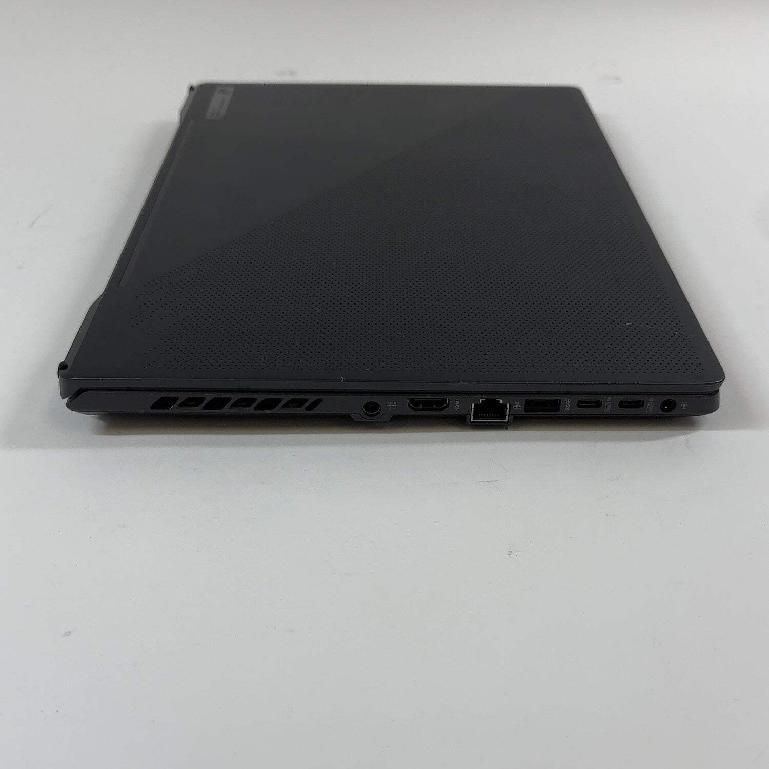 Asus ROG Zephyrus G15 15.3″ Ryzen 9 5900HS 3.3GHz 16GB RAM 1TB SSD RTX 3080