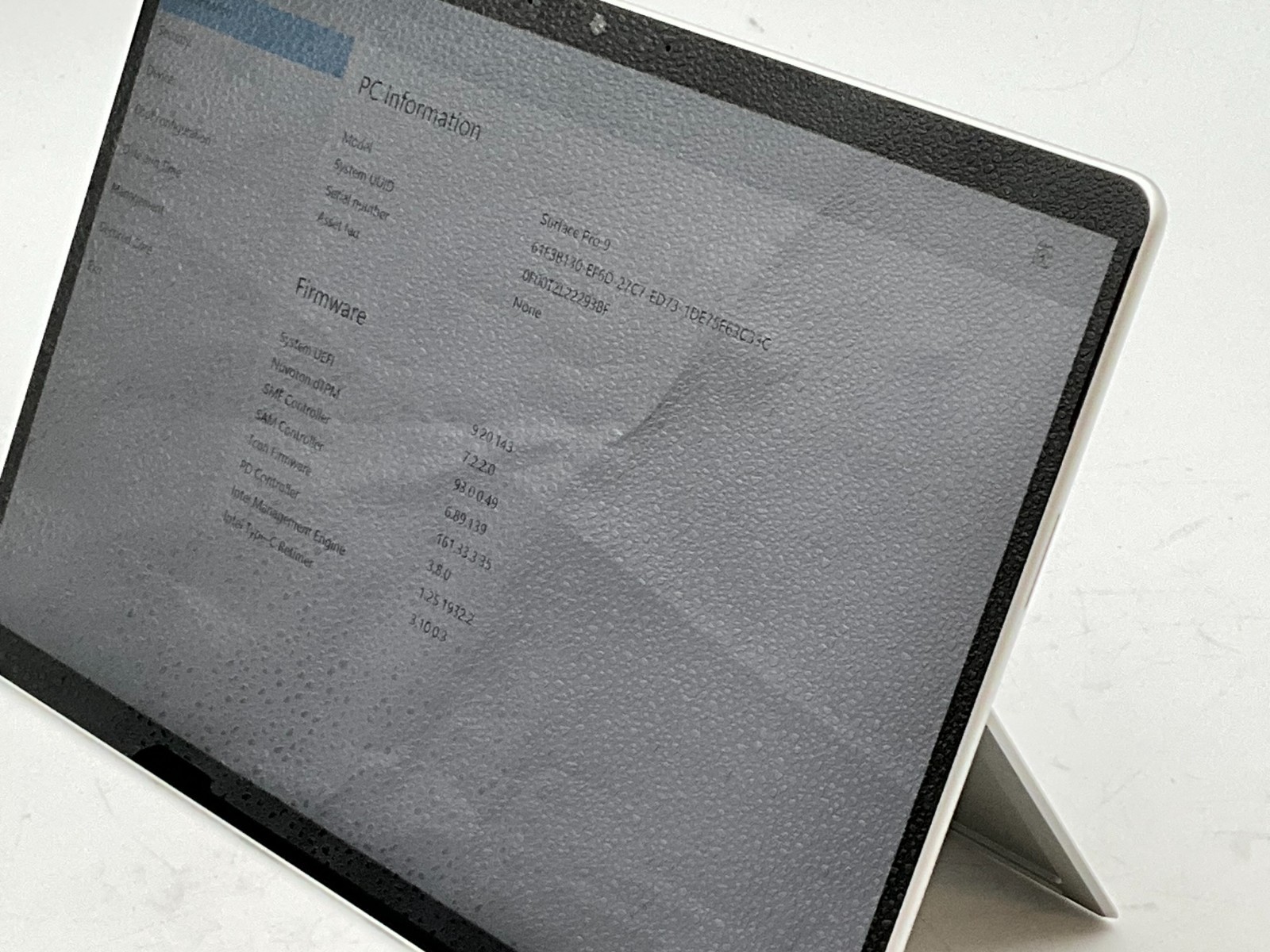 Microsoft Surface Pro 9 13″ TOUCH i7/32/1TB 0F00TZL22293BF NO OS *READ* QLP-000