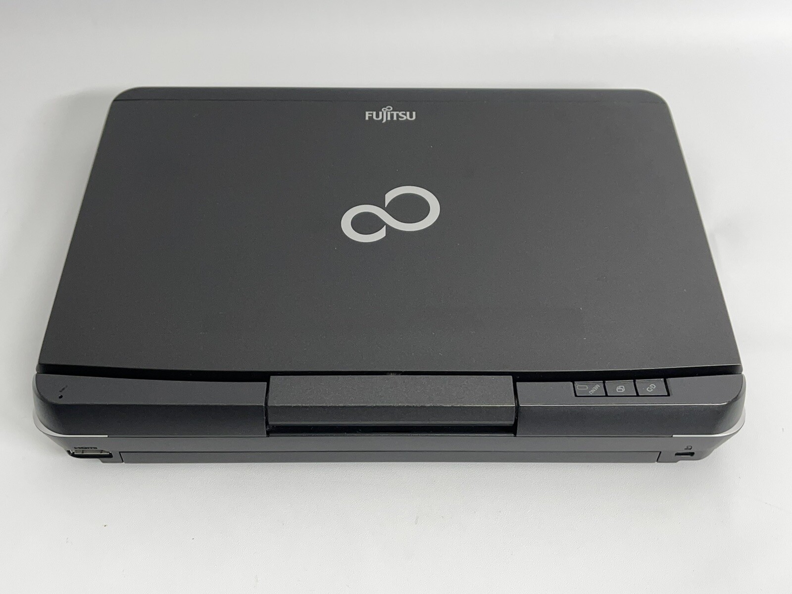 Fujitsu Laptop T Series Intel i5 – 1.33 GHz Windows 10 – 320 HDD