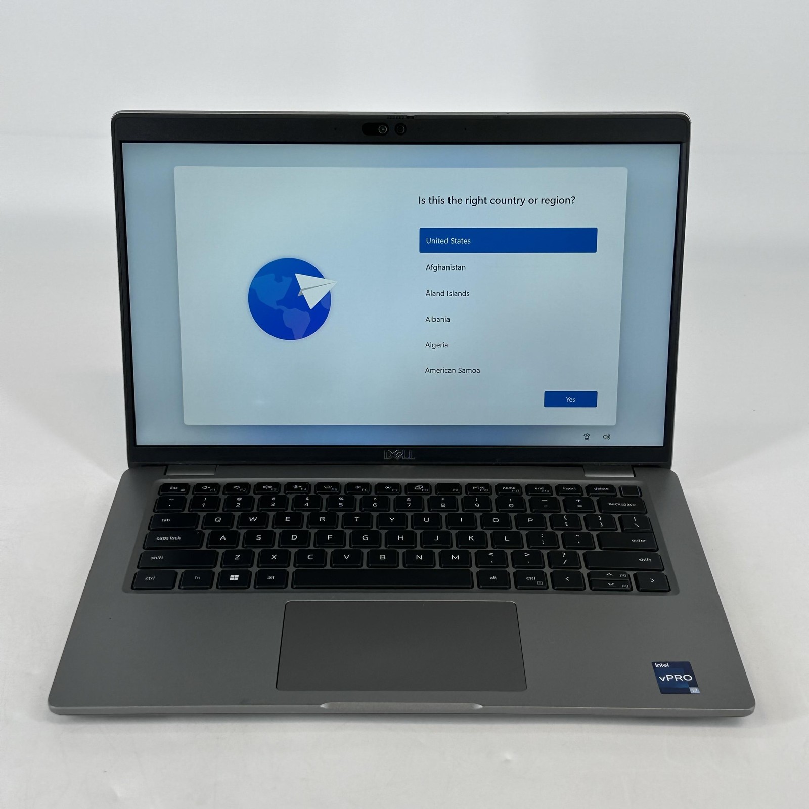 Dell Latitude 5440 14 Gray FHD 1.8 GHz i7-1365U 16GB 512GB SSD Good WHITE SPOTS