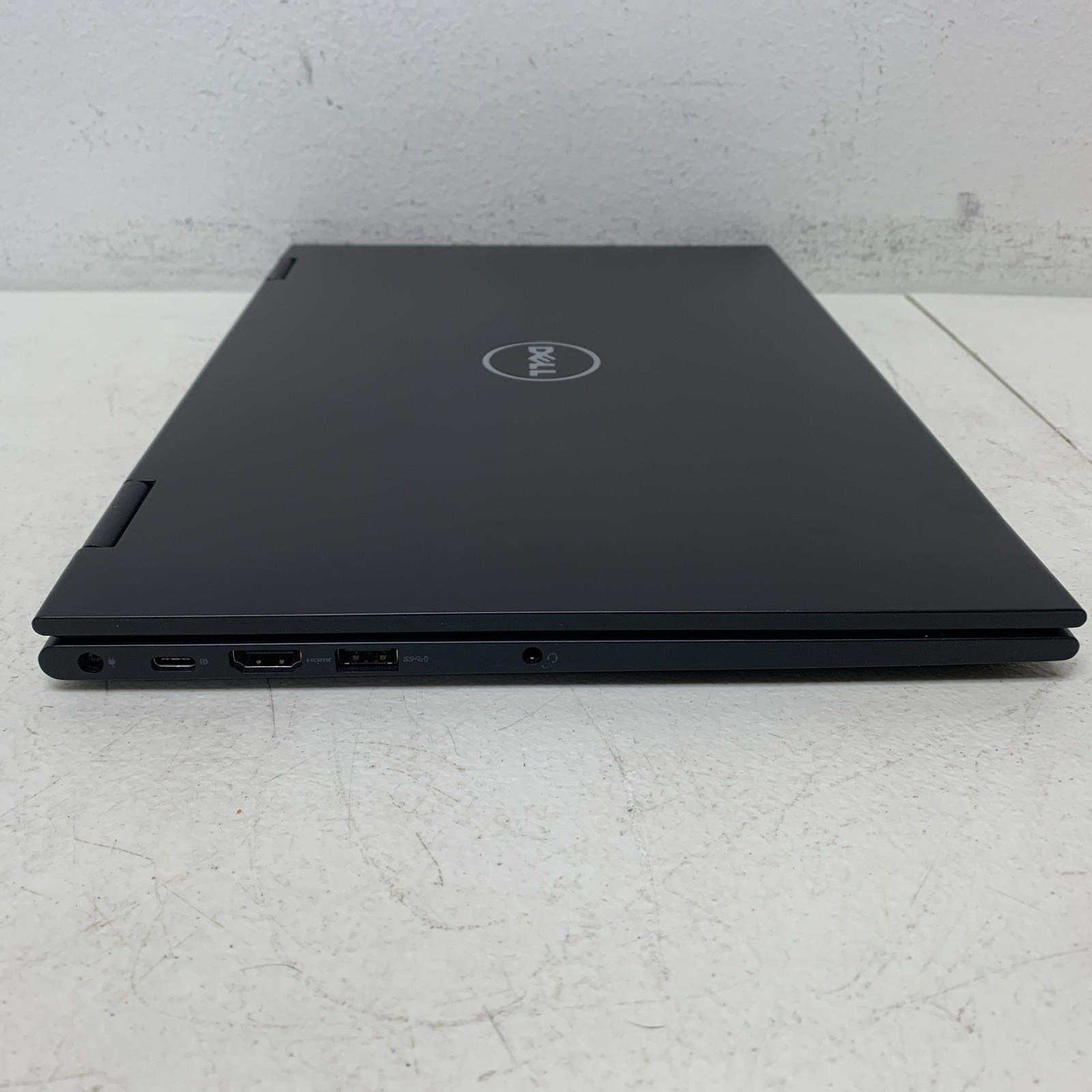 Dell Latitude 3390 2-in-1 13.3″ FHD TouchScreen i5-8350U 8GB RAM 256GB SSD