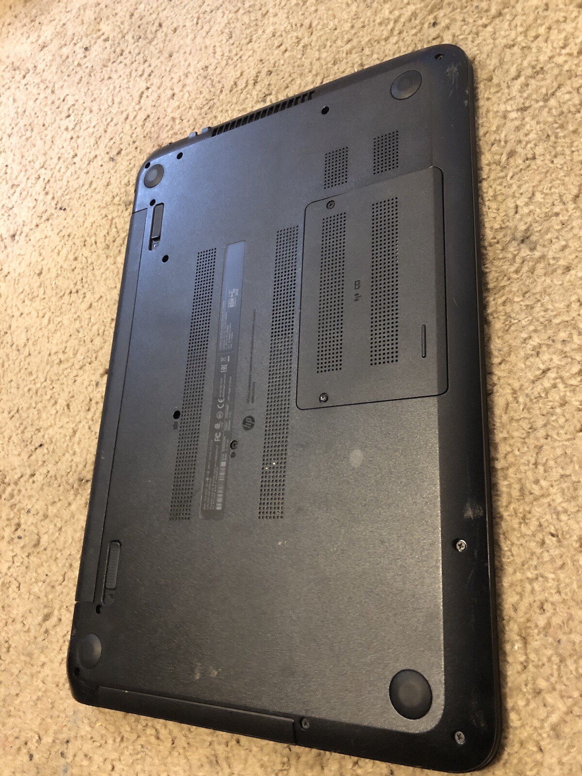 HP 15-f211WM Black laptop PARTS ONLY NO HDD As is
