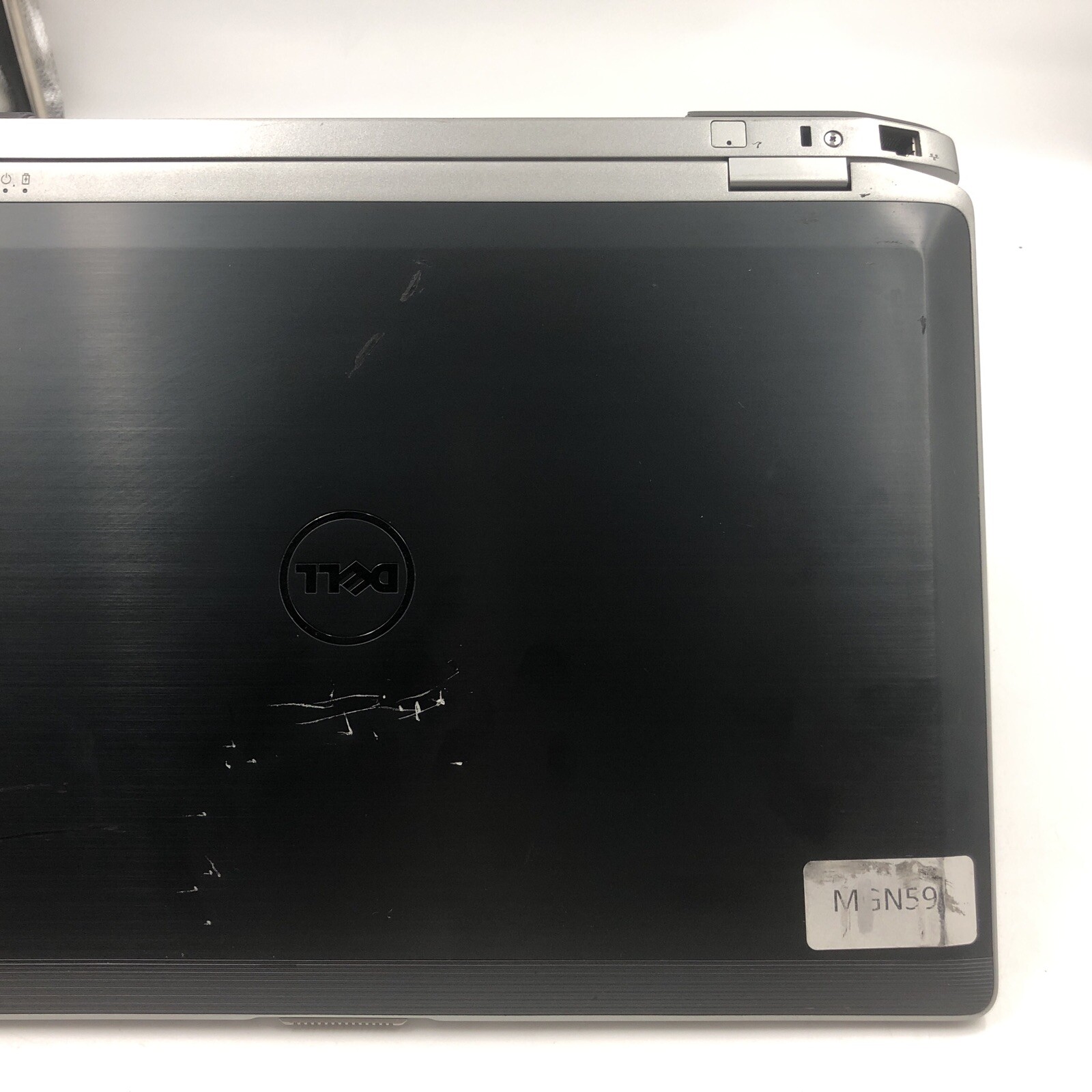 Dell Latitude E6520 Laptop Intel i5-2410M 2.3GHZ 4GB NO HDD/OS/Battery/Caddy