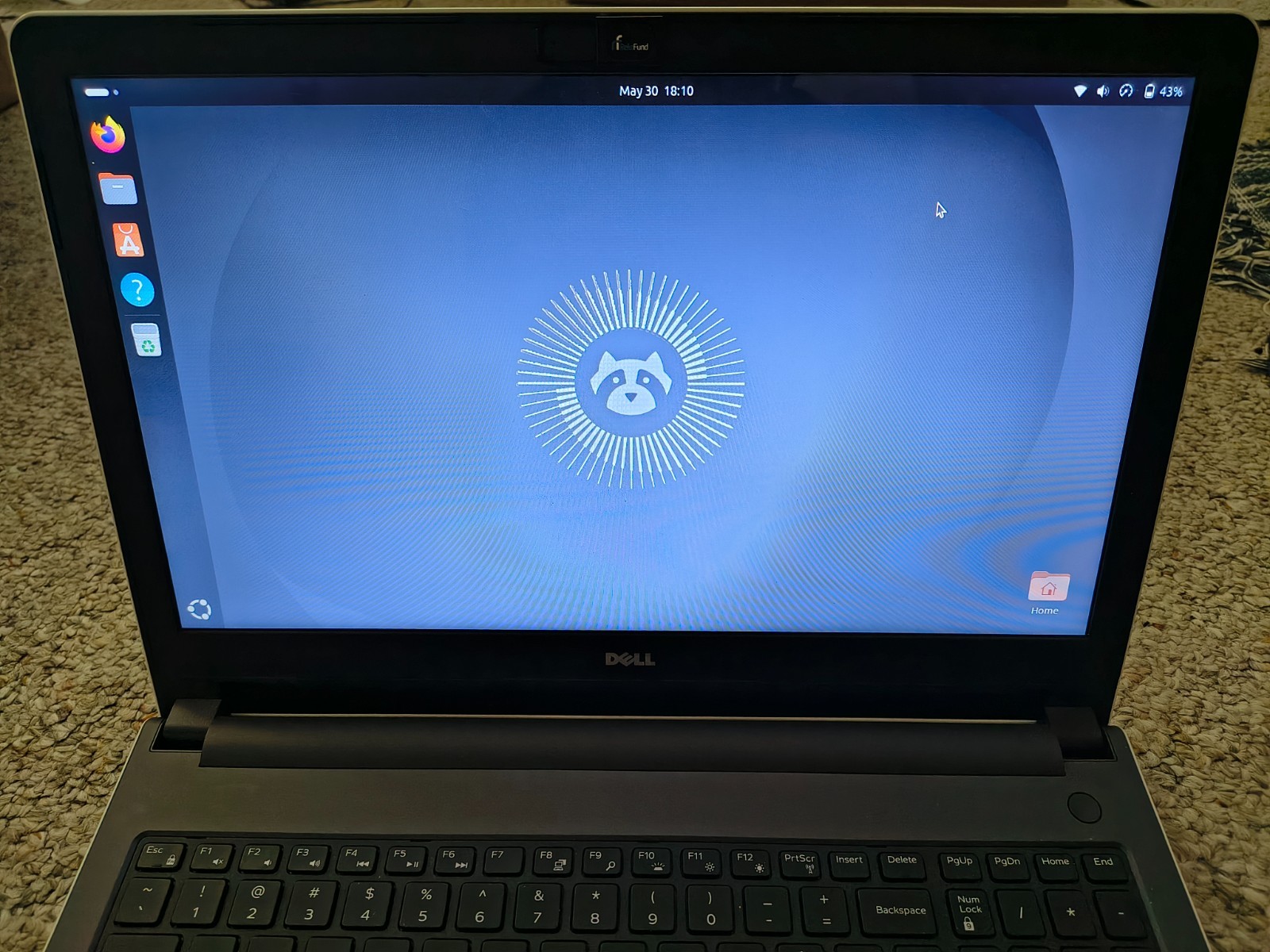 Dell Inspiron 15 5555 Laptop 2TB Hard Drive 12GB Ram AMD A8-7410 Ubuntu OS