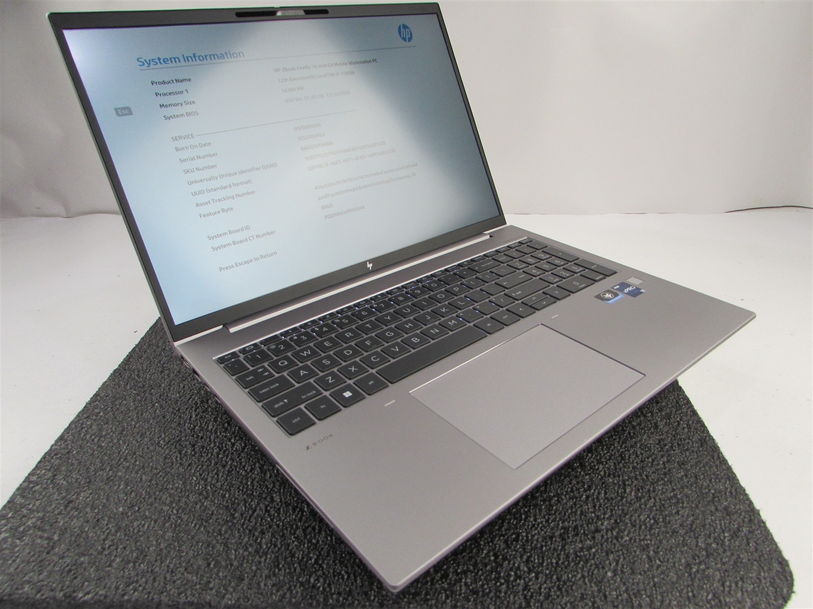 HP ZBOOK FIREFLY 16 (G9) 1920X1080 FHD I7-1265U 512GB SSD 16GB RAM NO O.S