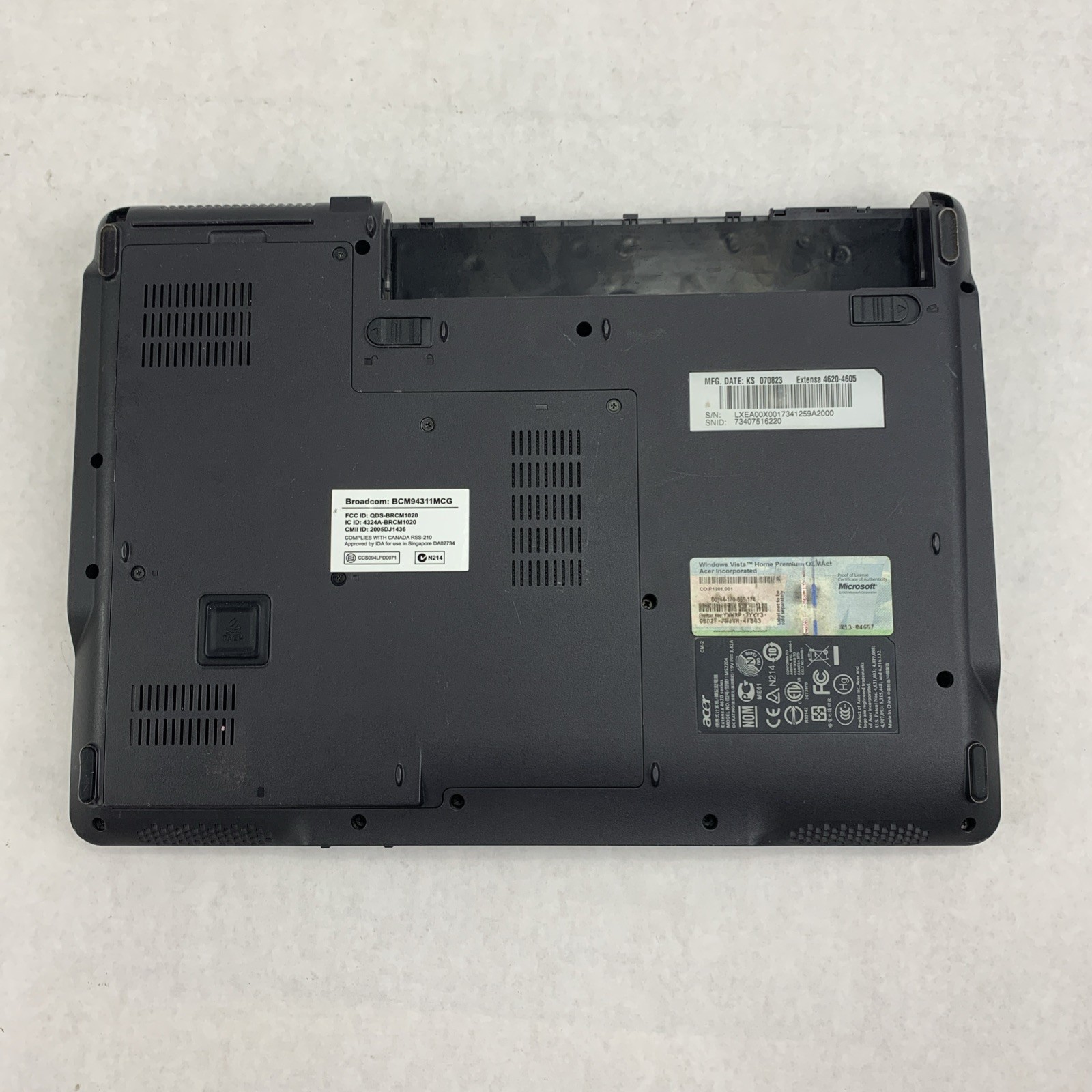 Acer Extensa 4620 Intel Pentium-T2310 1.46GHz 2GB RAM 14″ No Battery No HDD/OS
