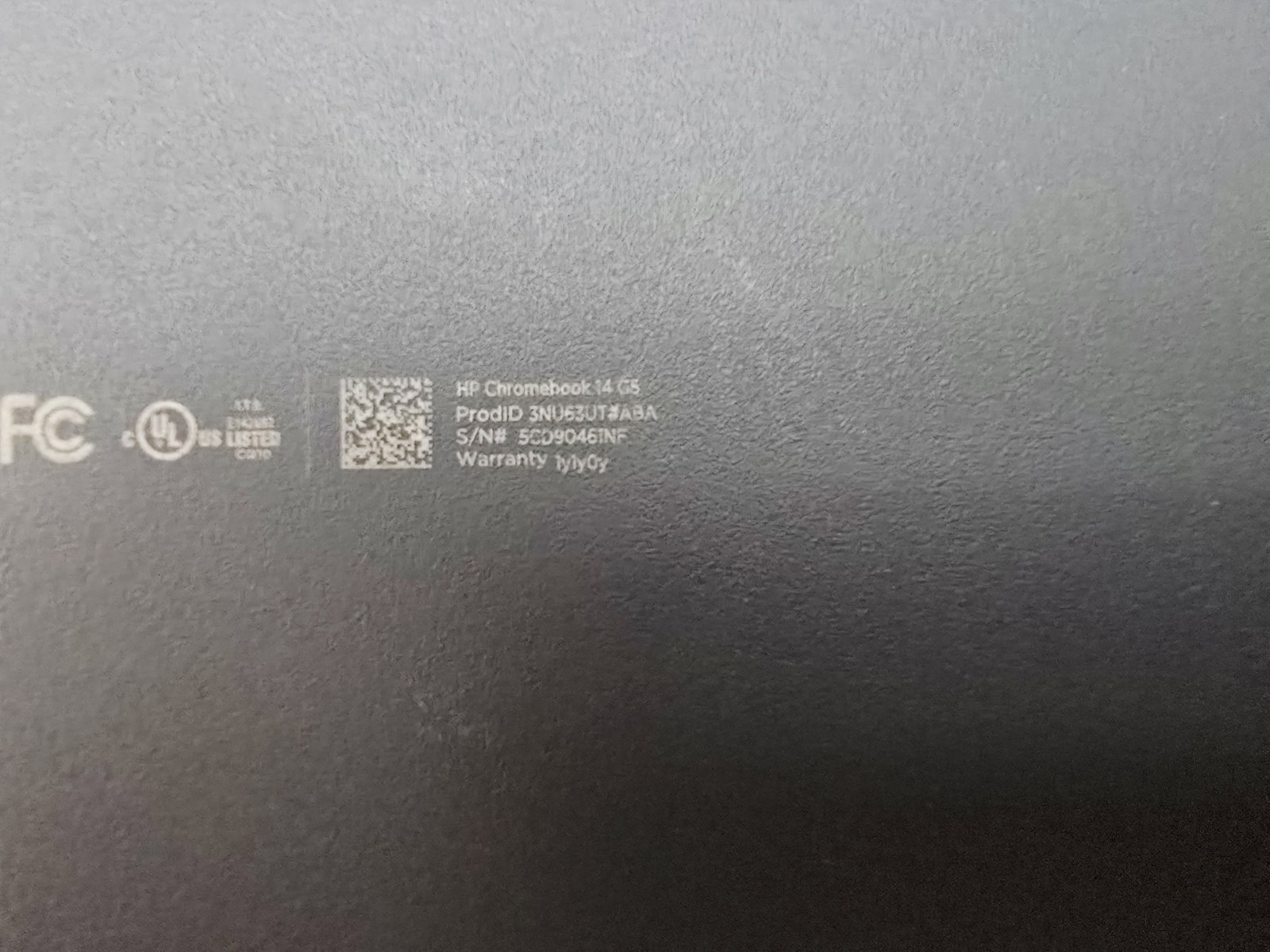 HP ChromeBook 14 G5 14″ Touchscreen HD Laptop Celeron Chrome OS