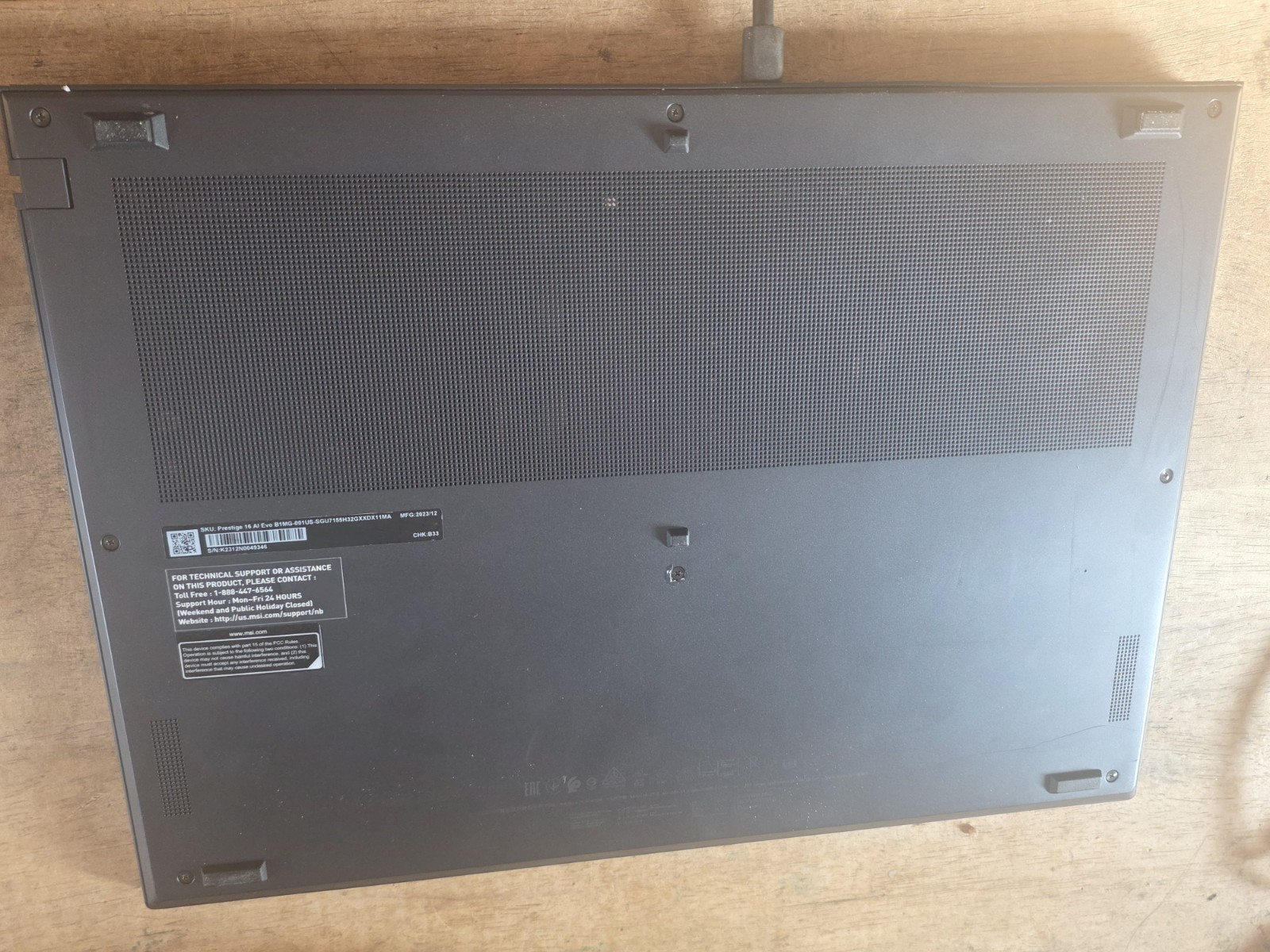 MSI Prestige 16 AI Evo B1MG-016US 16″ Core Ultra 7 155H 3.8GHz 32GB RAM 1TB SSD