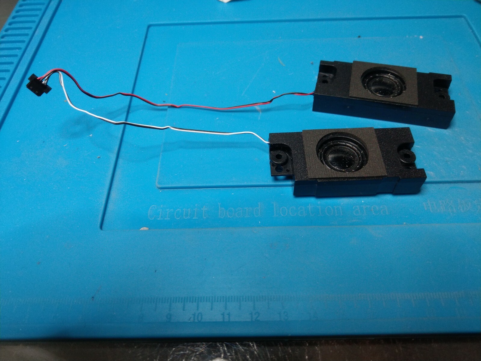 MEDION AKOYA E7425 ERAZER P7647 P7651 MD61158 SPEAKERS 04A4-0280000