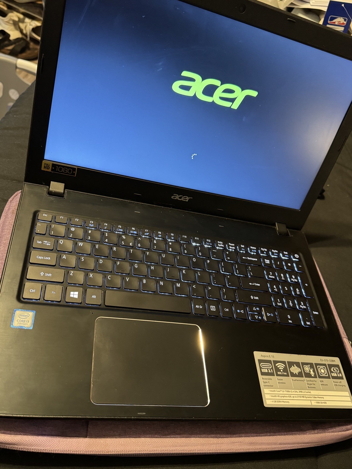 Acer E5-575 Laptop 15.6 Inch Screen Size 4GB DDR4 Memory, 1TB 5400RPM HDD