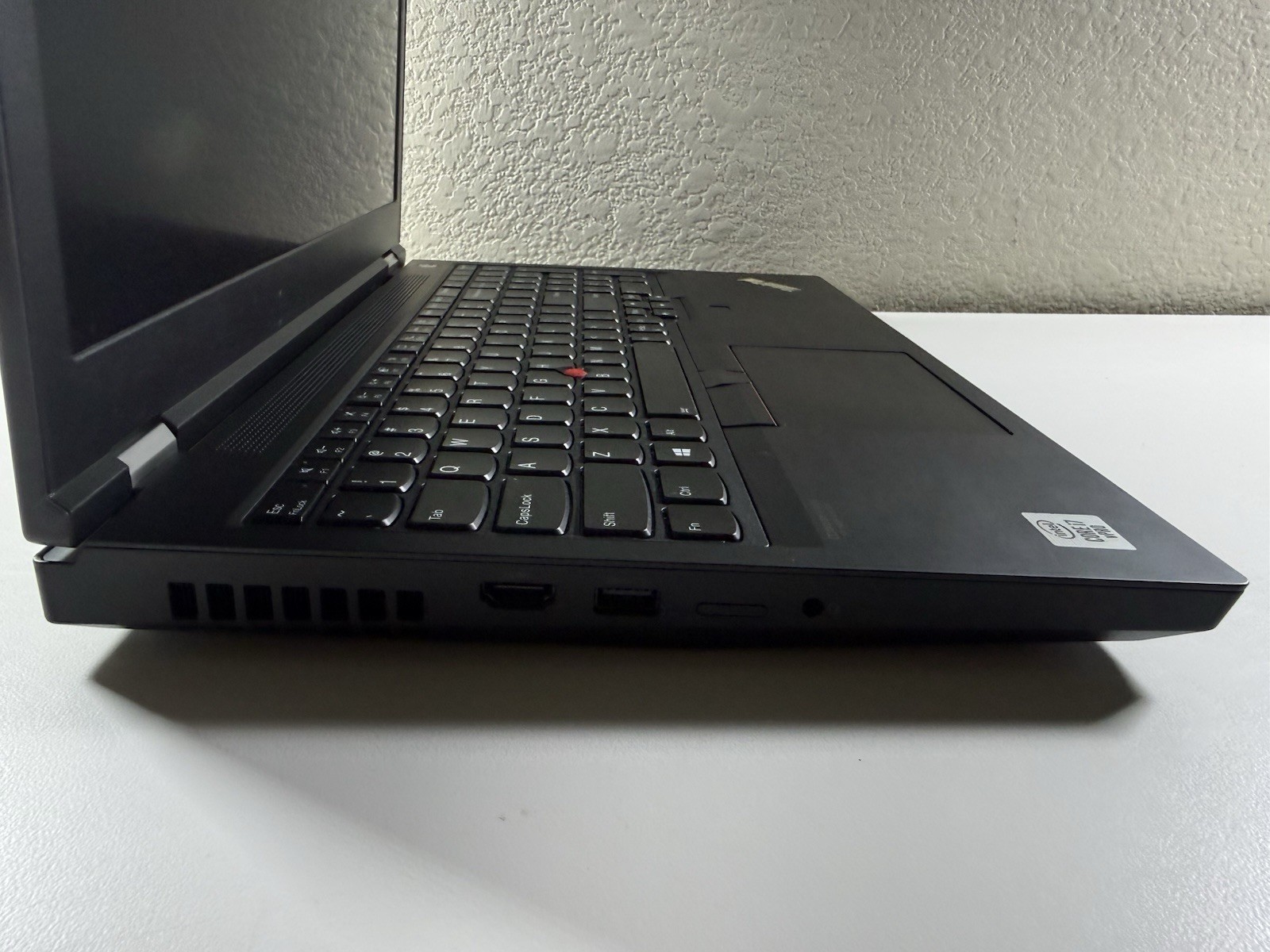 LENOVO THINKPAD P15 GEN 1 | CORE I7-10850H 512GB 16GB RAM WIN 11 NVIDIA T1000