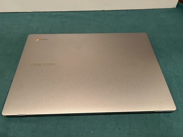 Samsung XE350XBA Chromebook 4+ (Celeron N4000, 4GB, 64GB) No Power Supply
