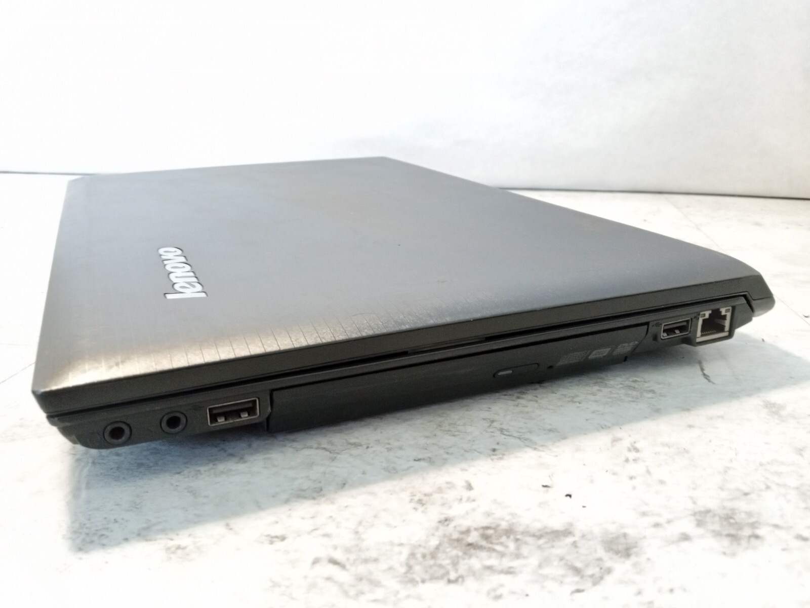 Lenovo B575-1350 15.6″ Laptop AMD E-450 Radeon HD Graphics *READ -FM