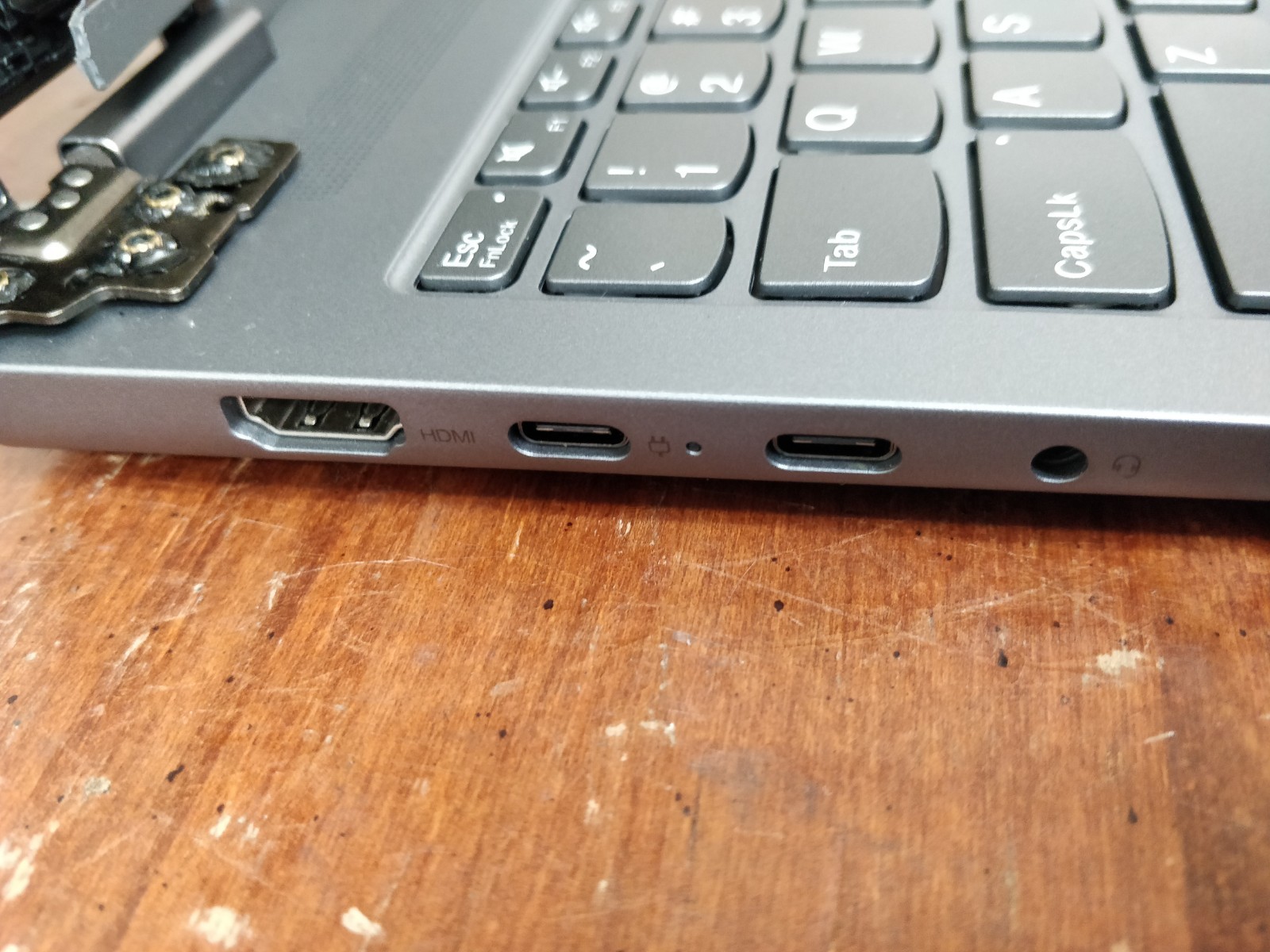 Lenovo IdeaPad 5 16IRU9 INTEL CORE I7-150U@1.40GHz 8GB RAM NO DRIVE PARTS 9085