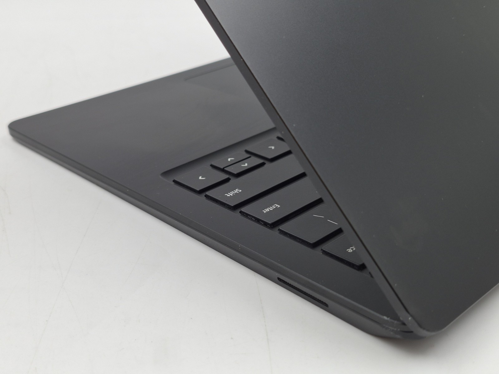 Microsoft Surface Laptop 3 i7-1065G7 1.30GHz 16GB RAM 256GB NVMe SSD Win 11 Pro