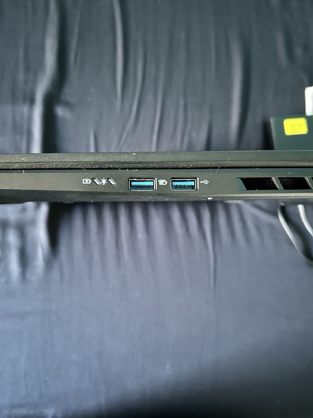 Acer Nitro V AI Gaming Laptop 16″ 180Hz RTX 5050 Ryzen 5 240 16GB RAM 512GB