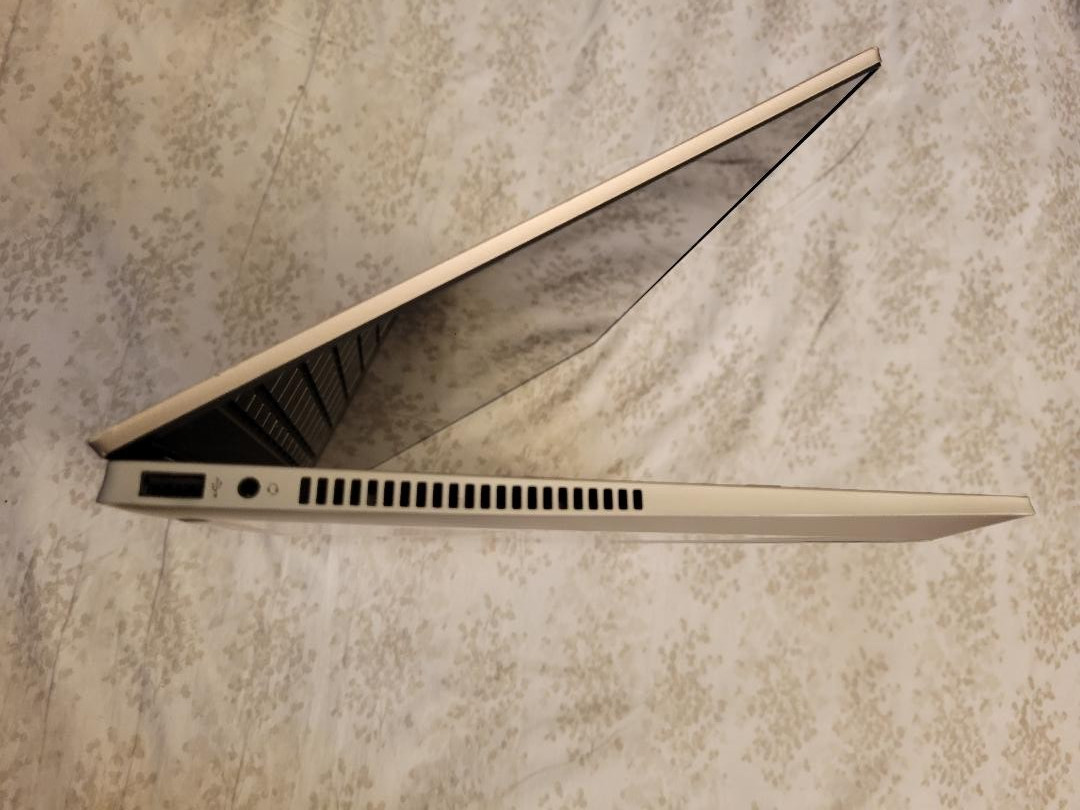 HP Pavilion x360 Convertible Touch Laptop 14″ i5-1035G1 8GB RAM 256GB SSD Win-11