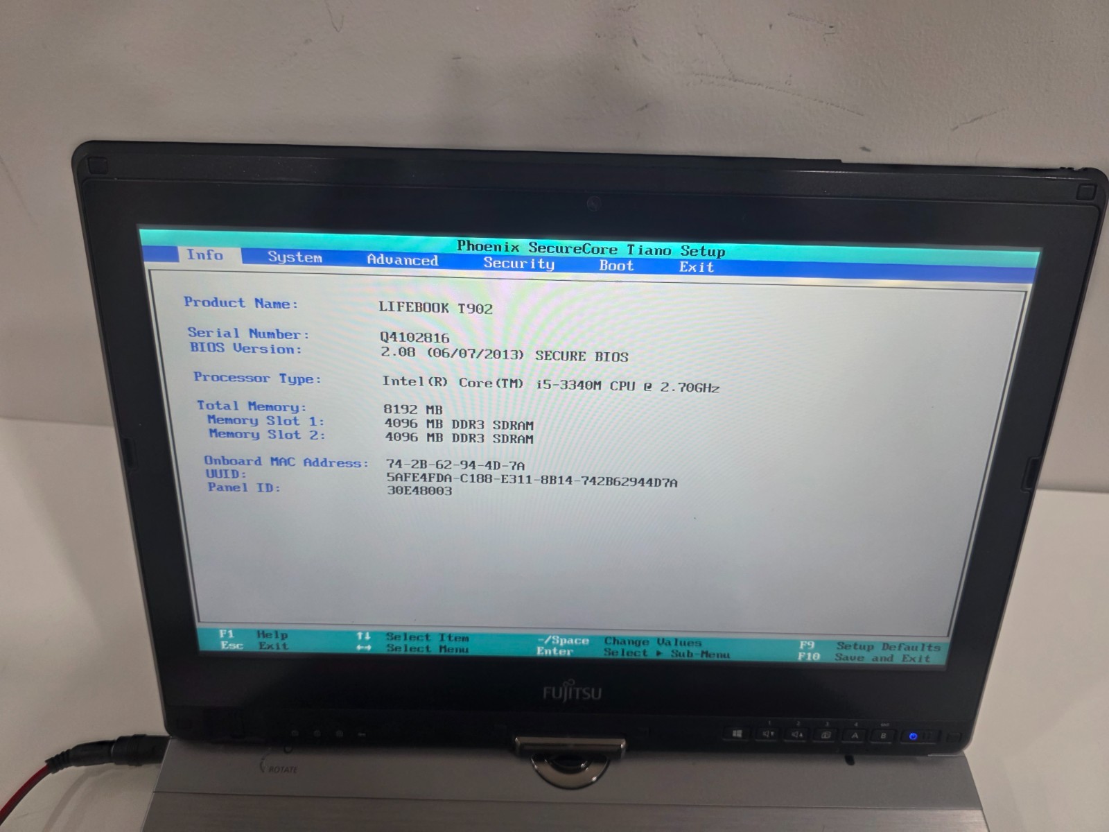 FUJITSU LIFEBOOK T902 Intel i5-3340M 8GB Touch Webcam Bluetooth