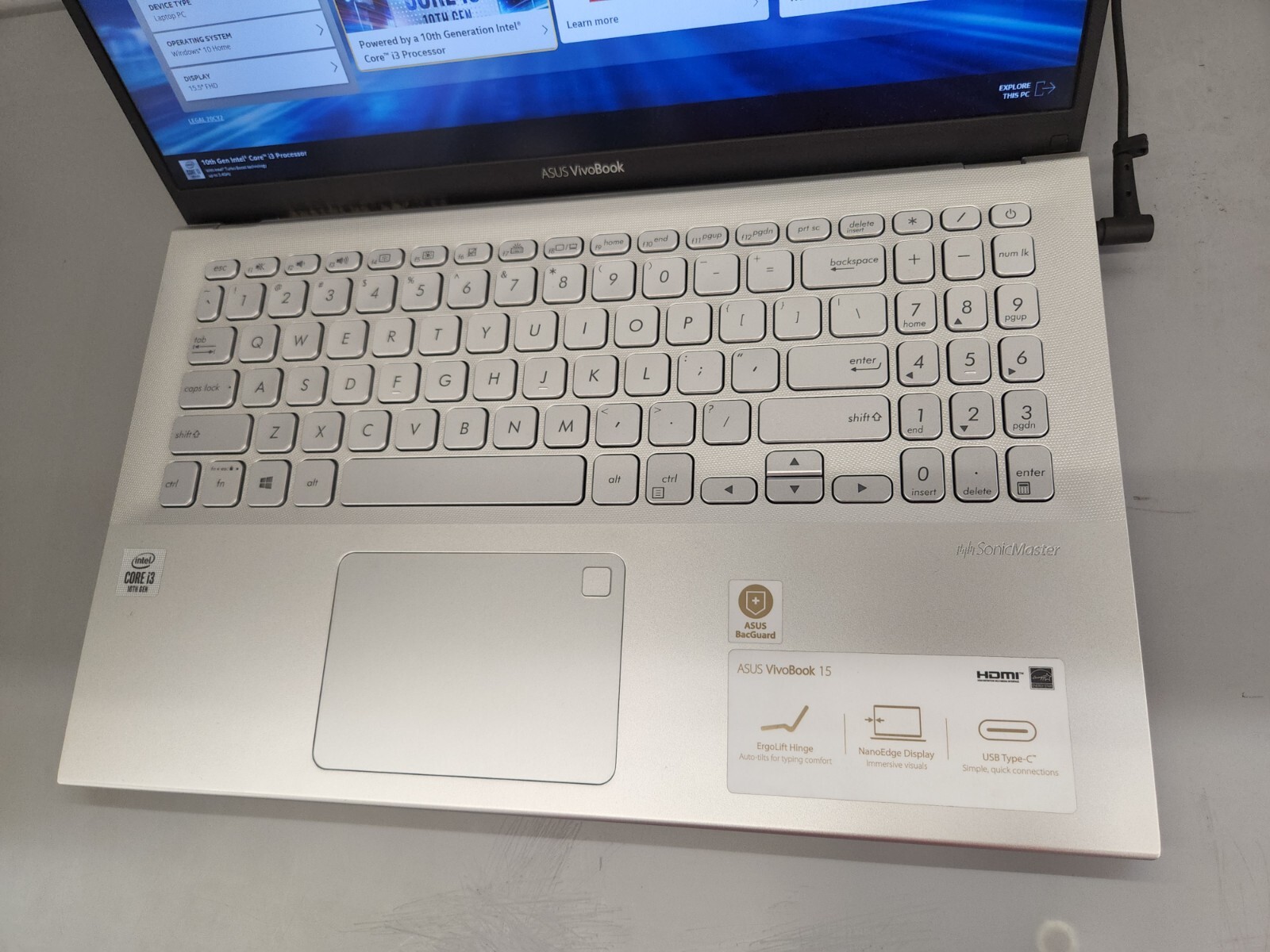 ASUS VivoBook 15 F512J 4GB DDR RAM 15.6” FHD 128GB Fingerprint Sensor i3 Win 10