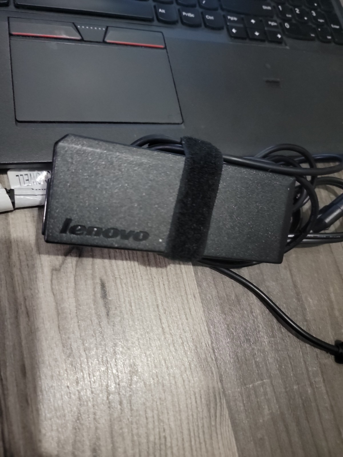 Lenovo Laptop ThinkPad T560 Intel i5-6200U @2.30GHz 8GB 240GB 15.6″ Offers