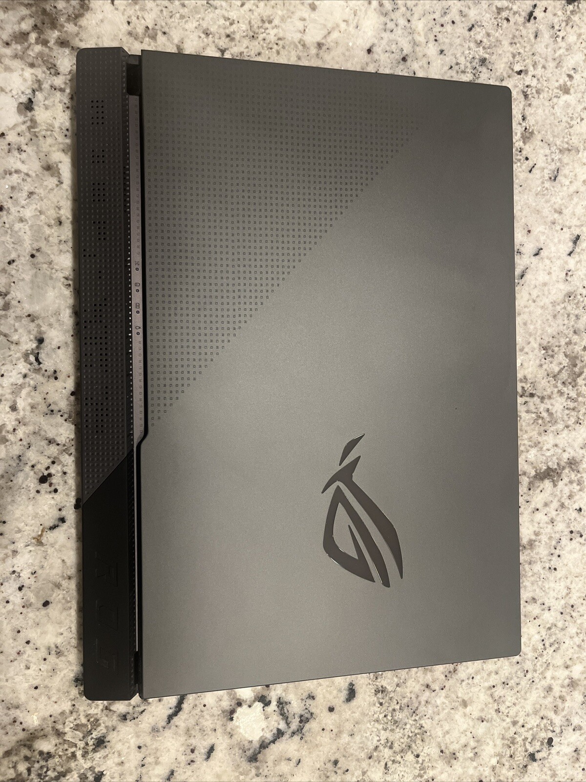 Open Box ASUS rog strix g15 gaming laptop RTX 3050Ti/AMD Ryzen 7 4800h